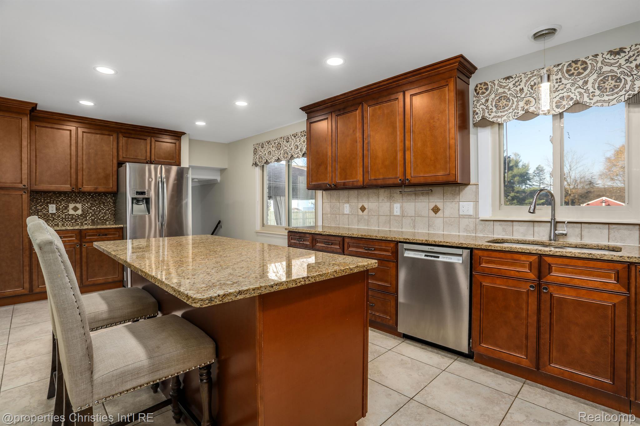 16507 17 Mile Road
