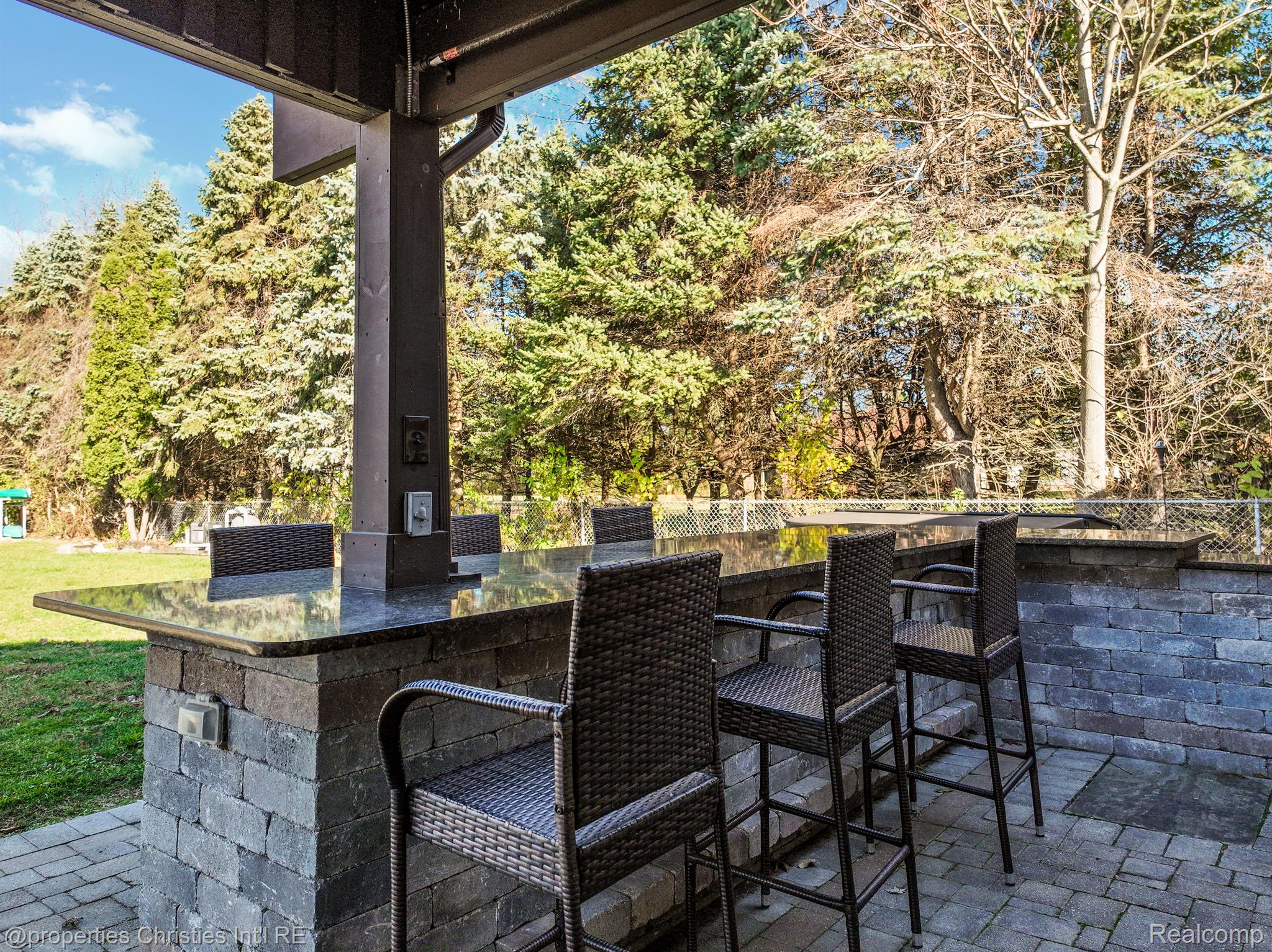 16507 17 Mile Road