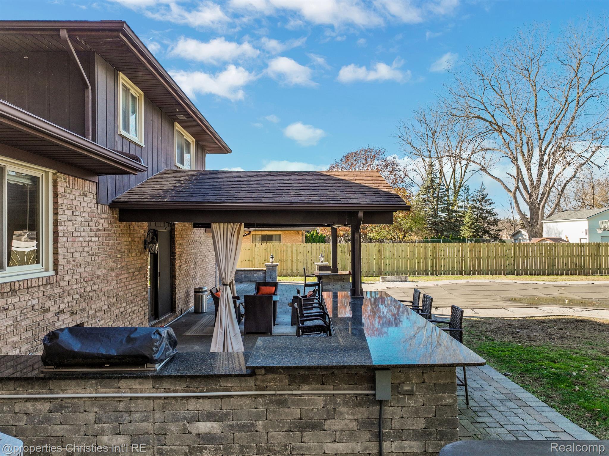16507 17 Mile Road