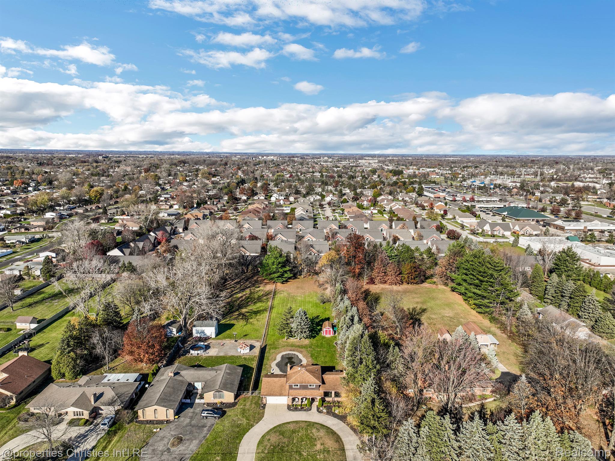 16507 17 Mile Road