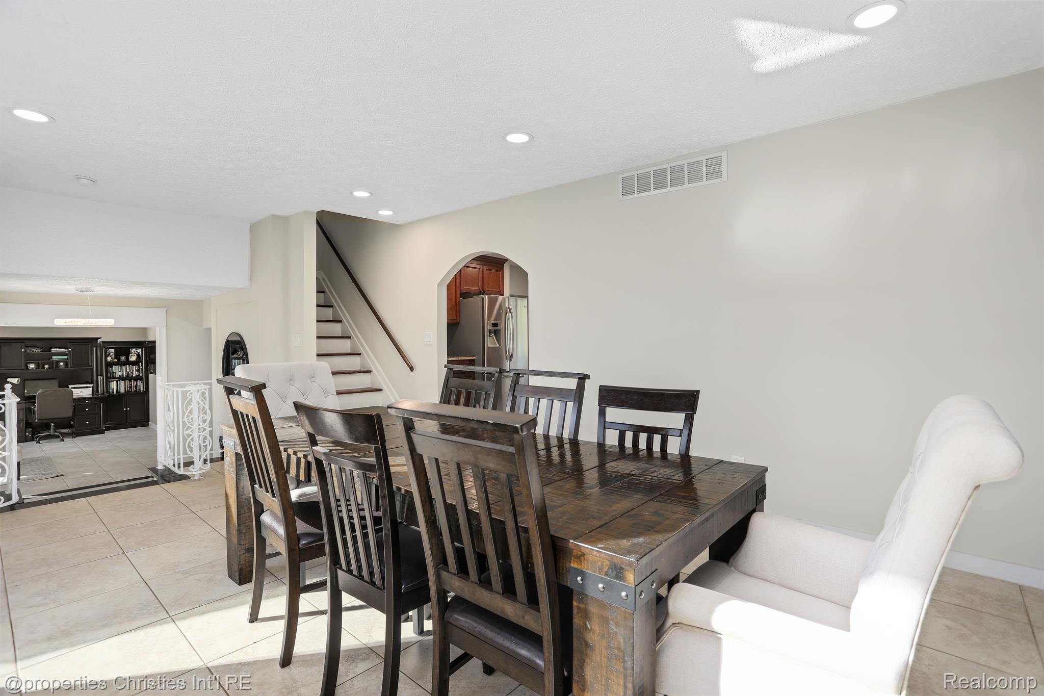 16507 17 Mile Road