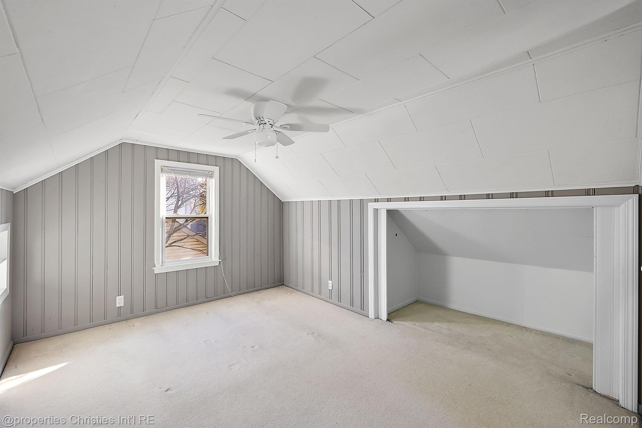 1573 Larkmoor Boulevard