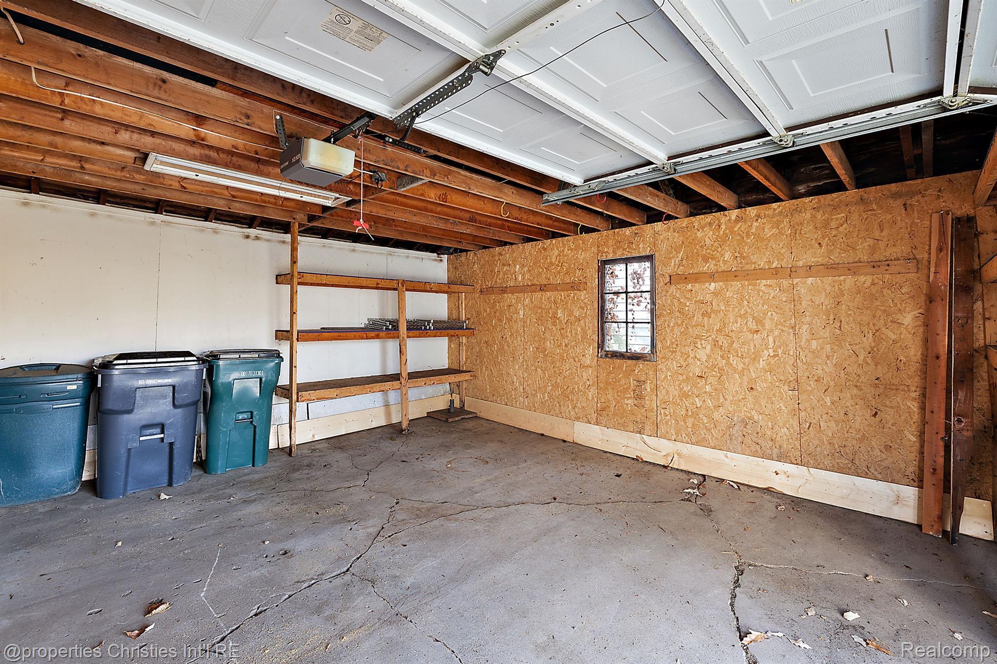 1573 Larkmoor Boulevard