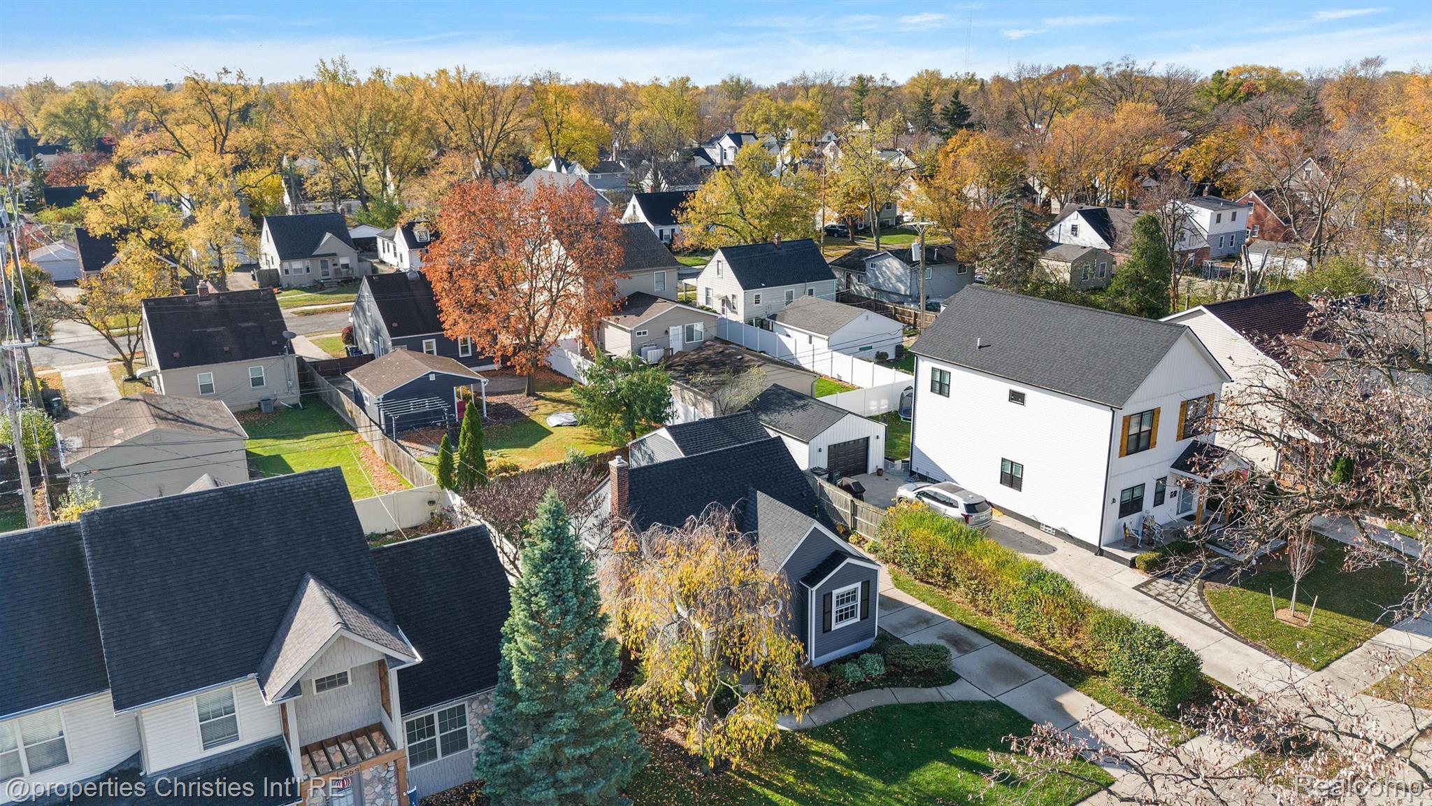 1573 Larkmoor Boulevard