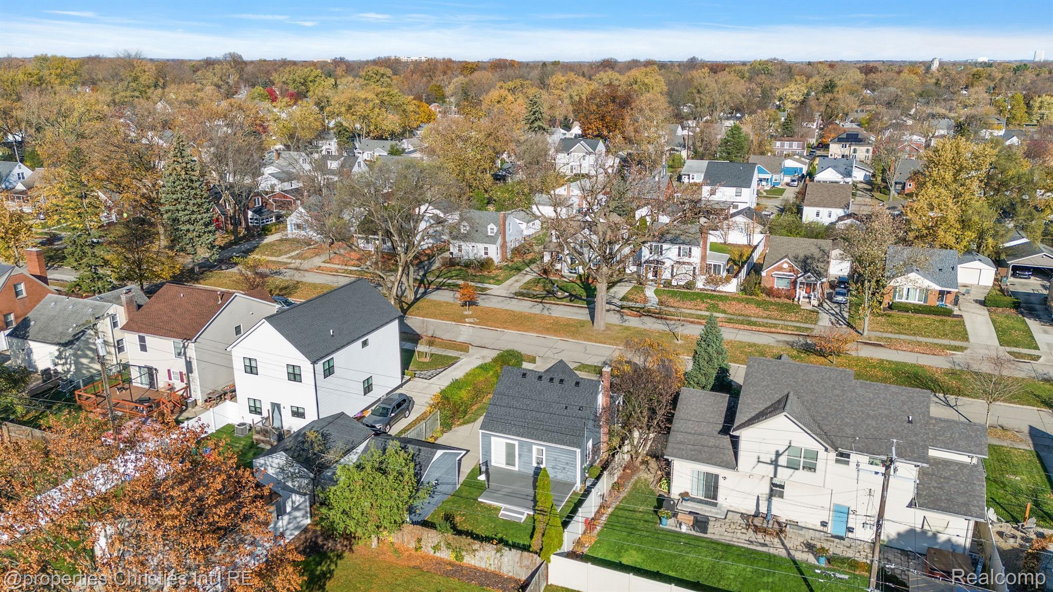 1573 Larkmoor Boulevard