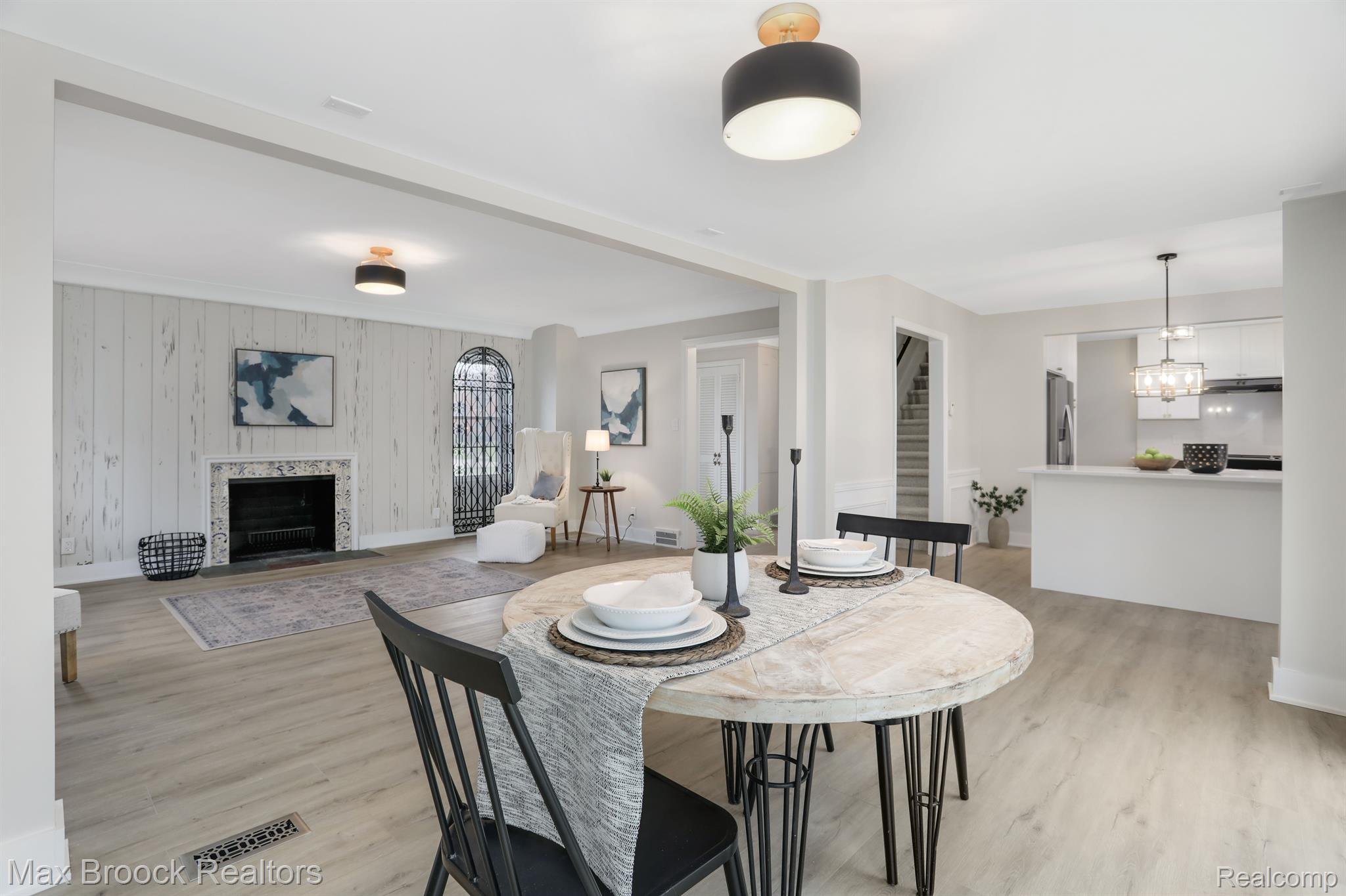 10 OAKLAND PARK Boulevard
