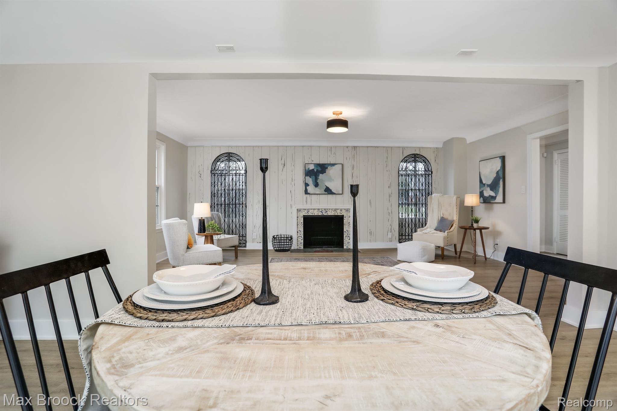 10 OAKLAND PARK Boulevard