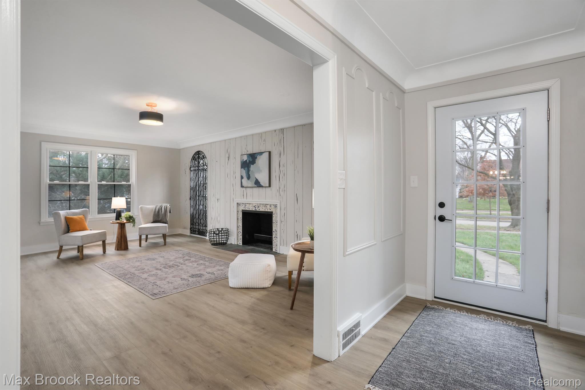 10 OAKLAND PARK Boulevard