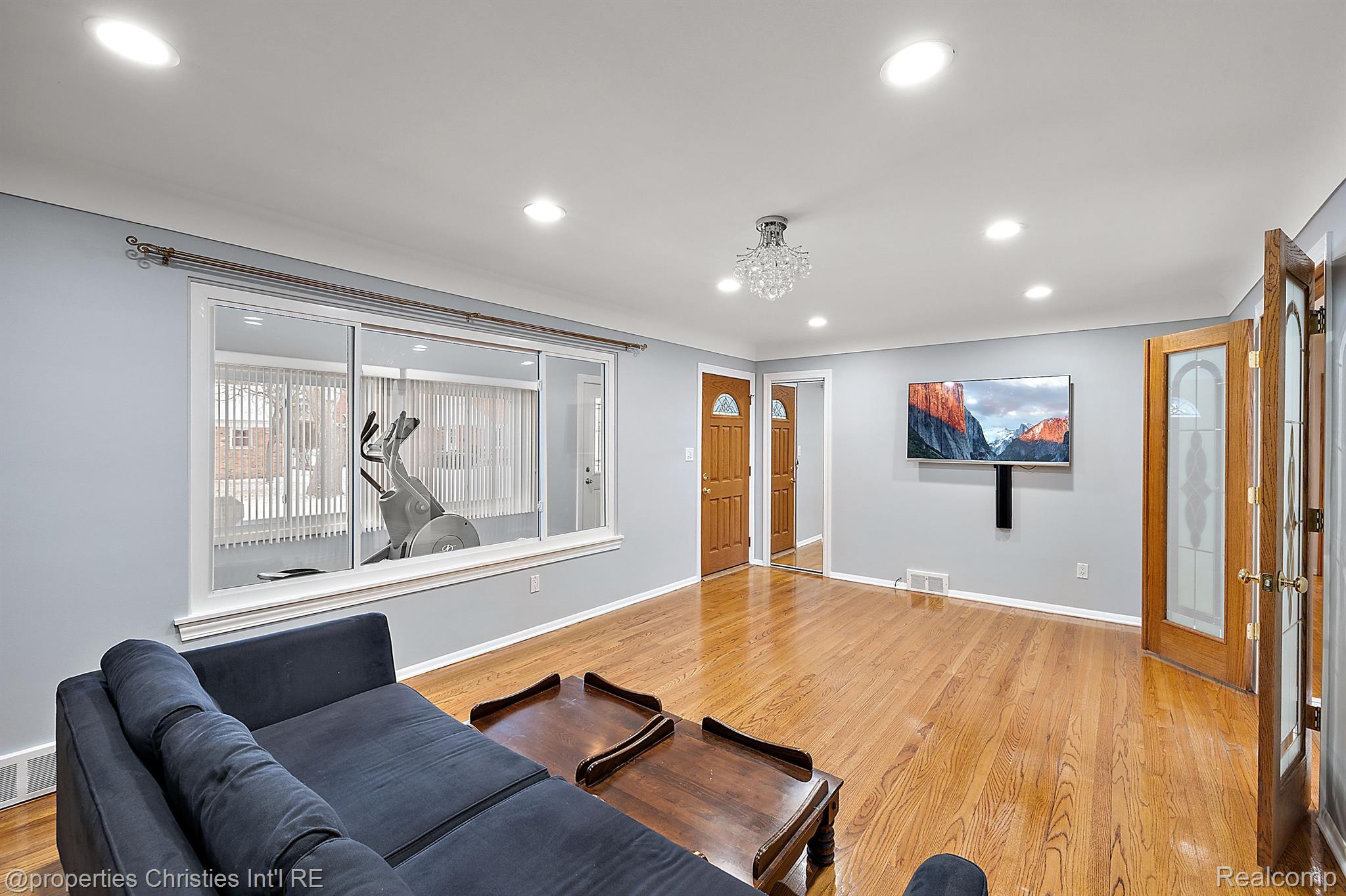 30500 Fairfax Street