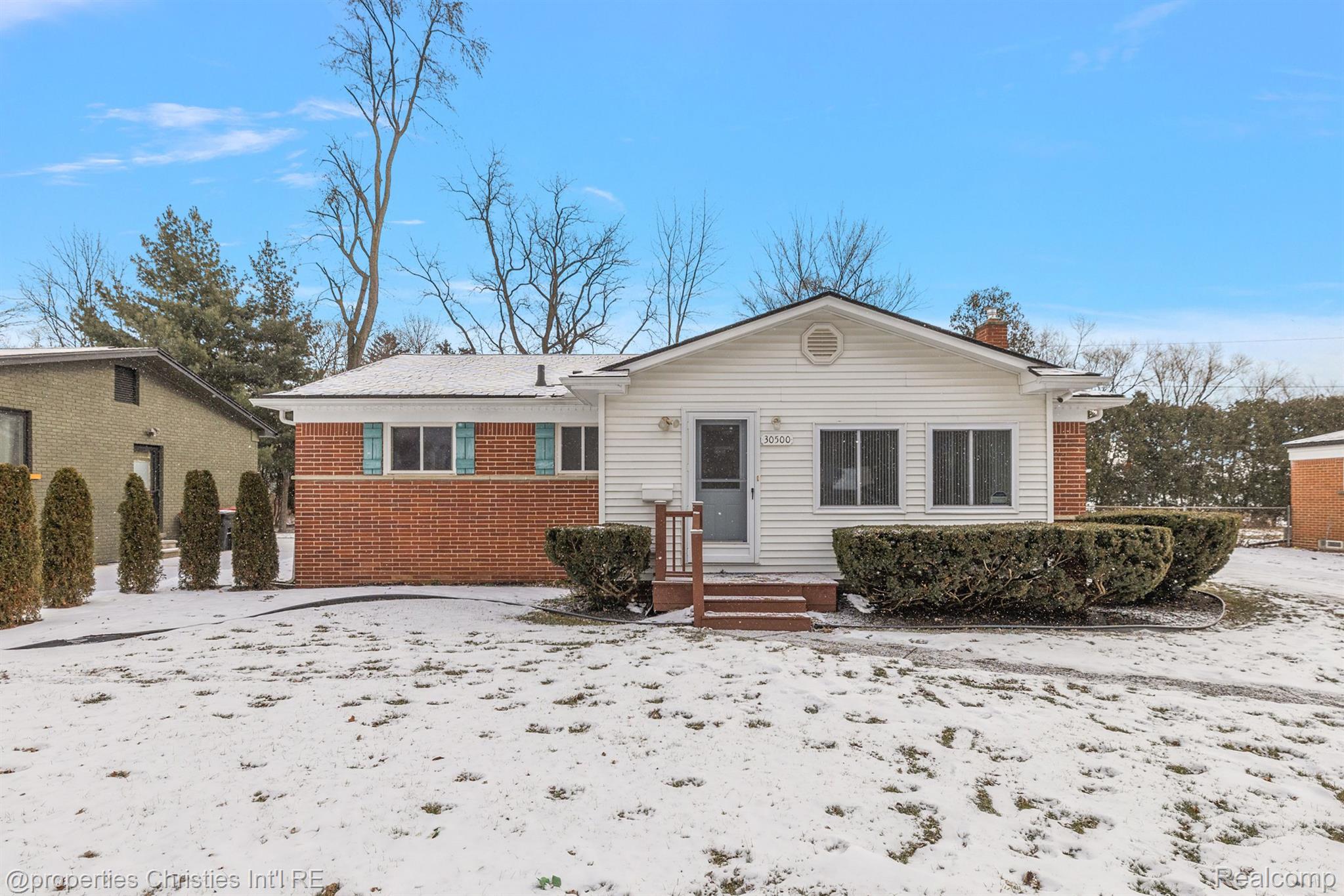 30500 Fairfax Street