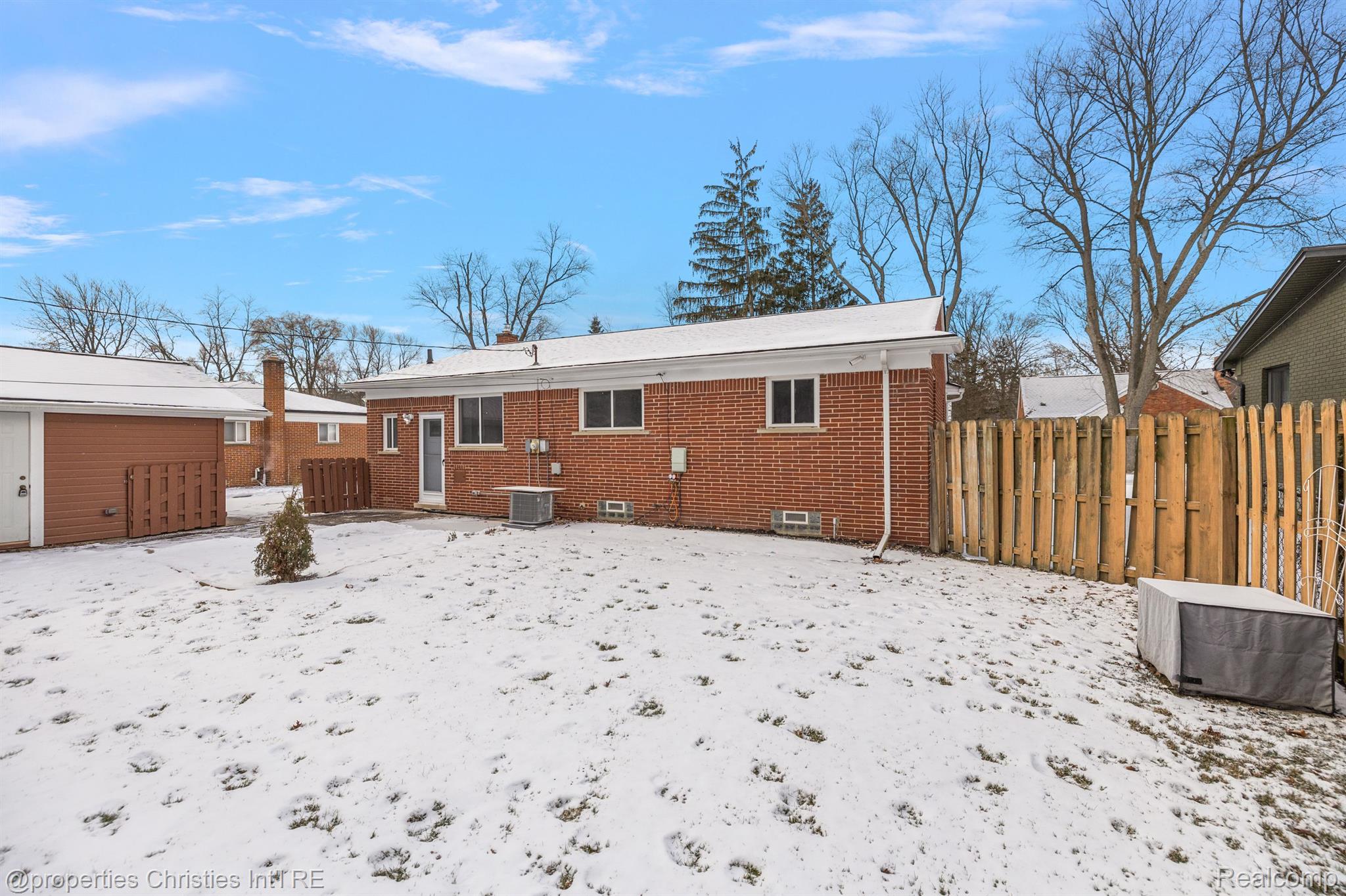 30500 Fairfax Street