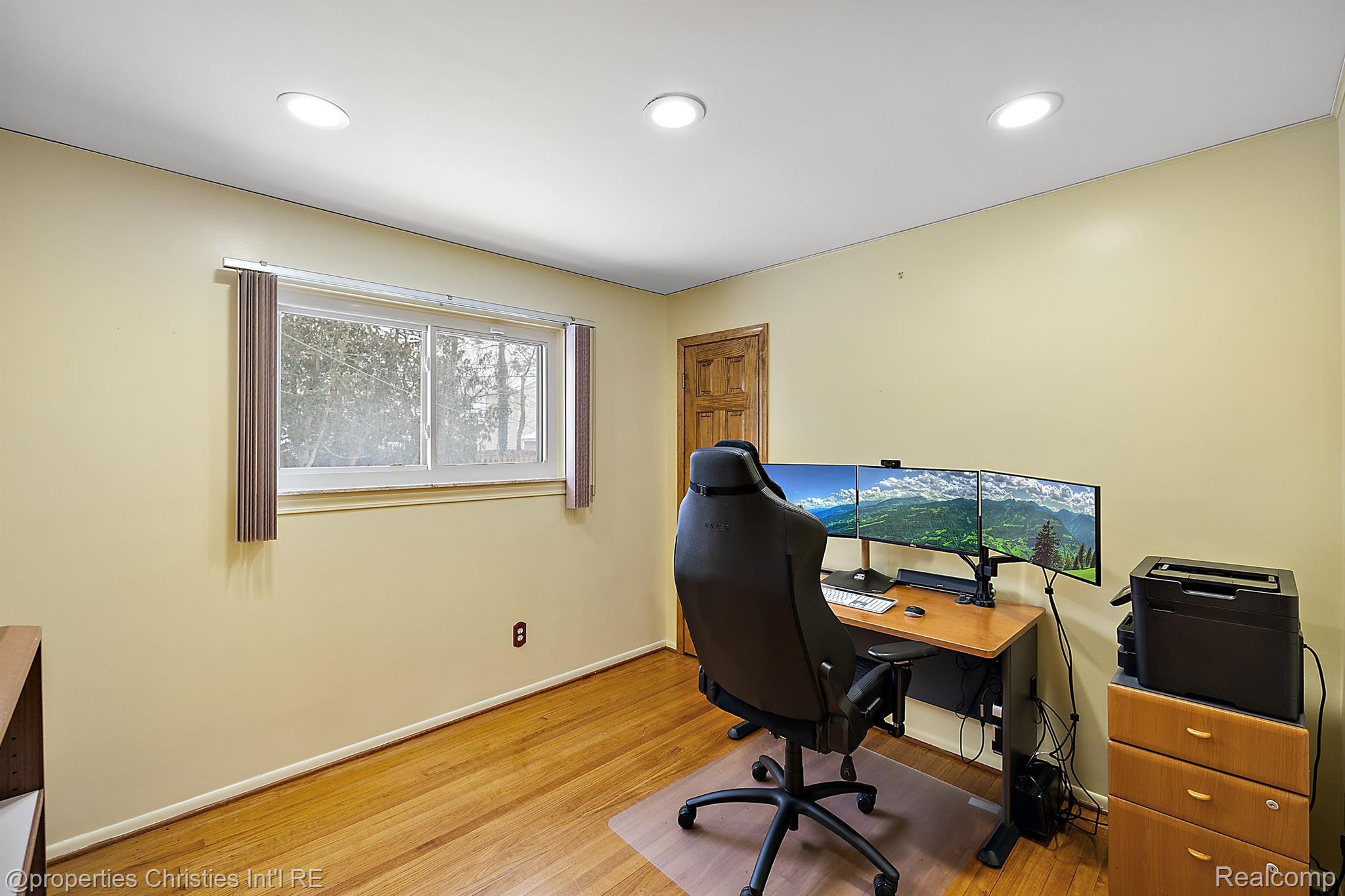 30500 Fairfax Street