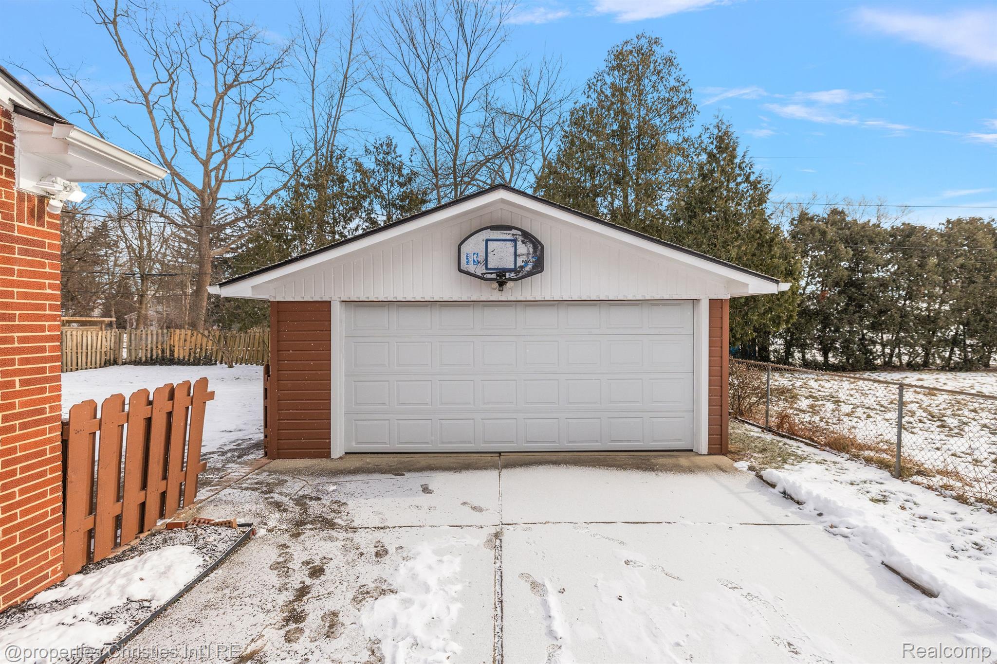 30500 Fairfax Street