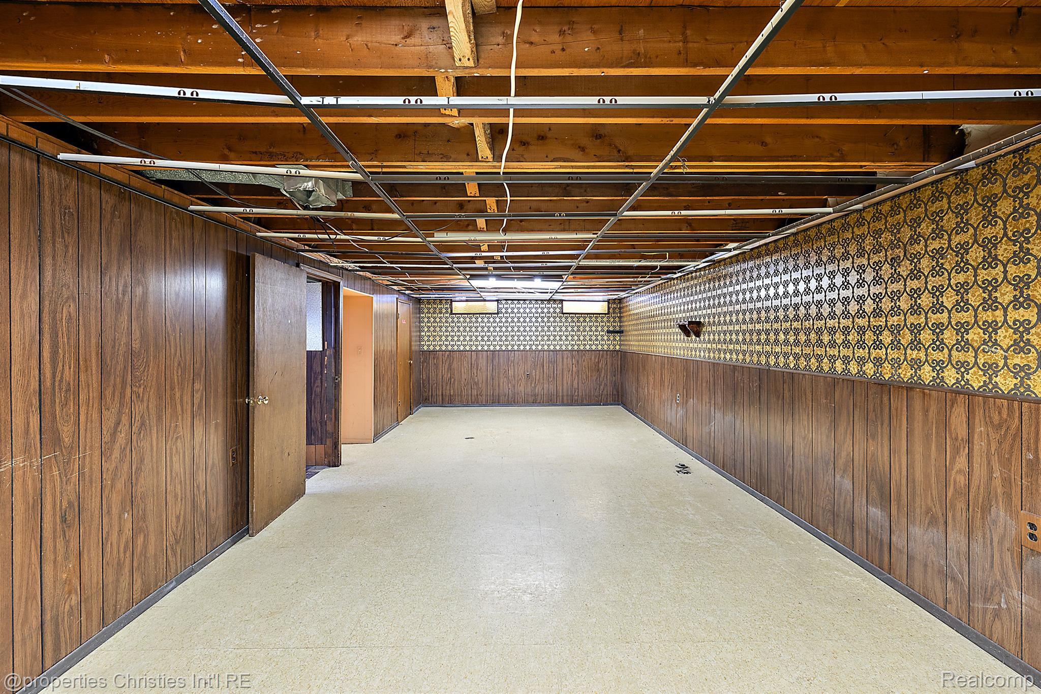 1663 Beaupre Avenue