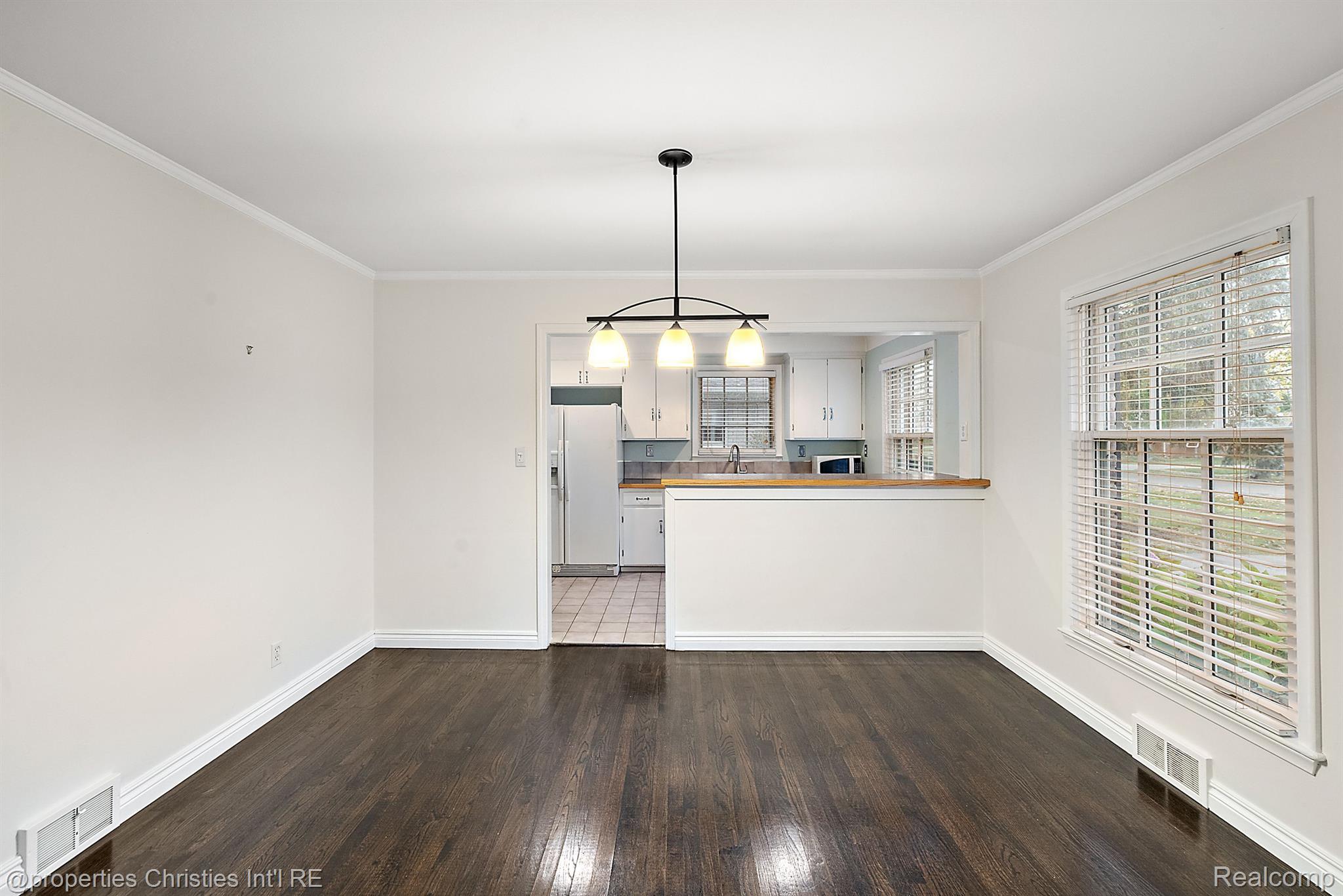 32347 Sheridan Drive