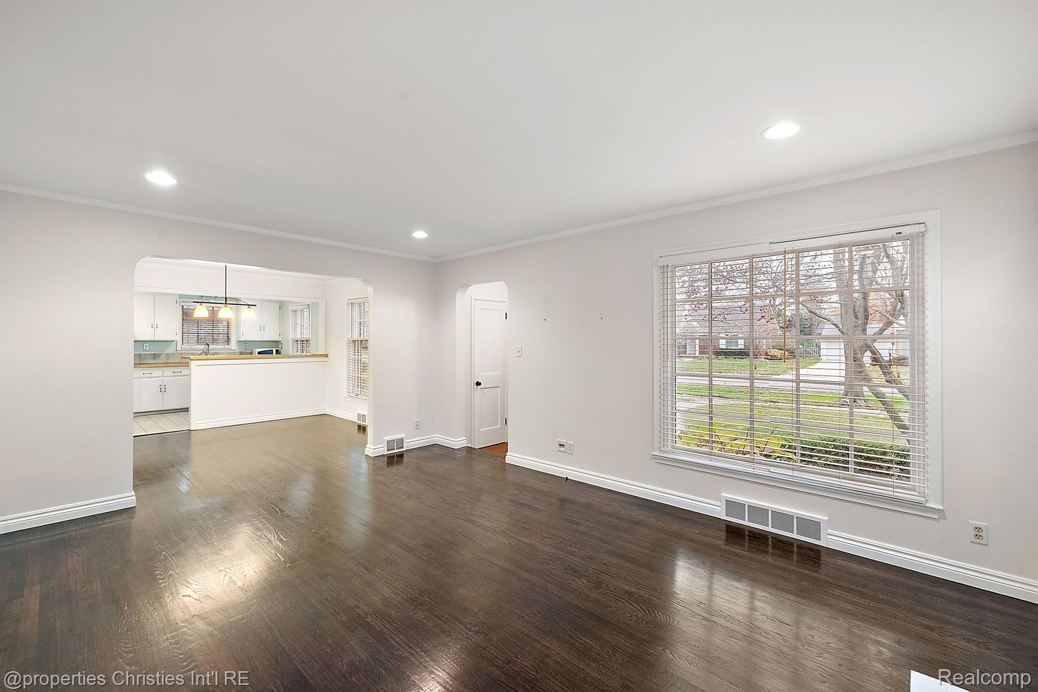 32347 Sheridan Drive