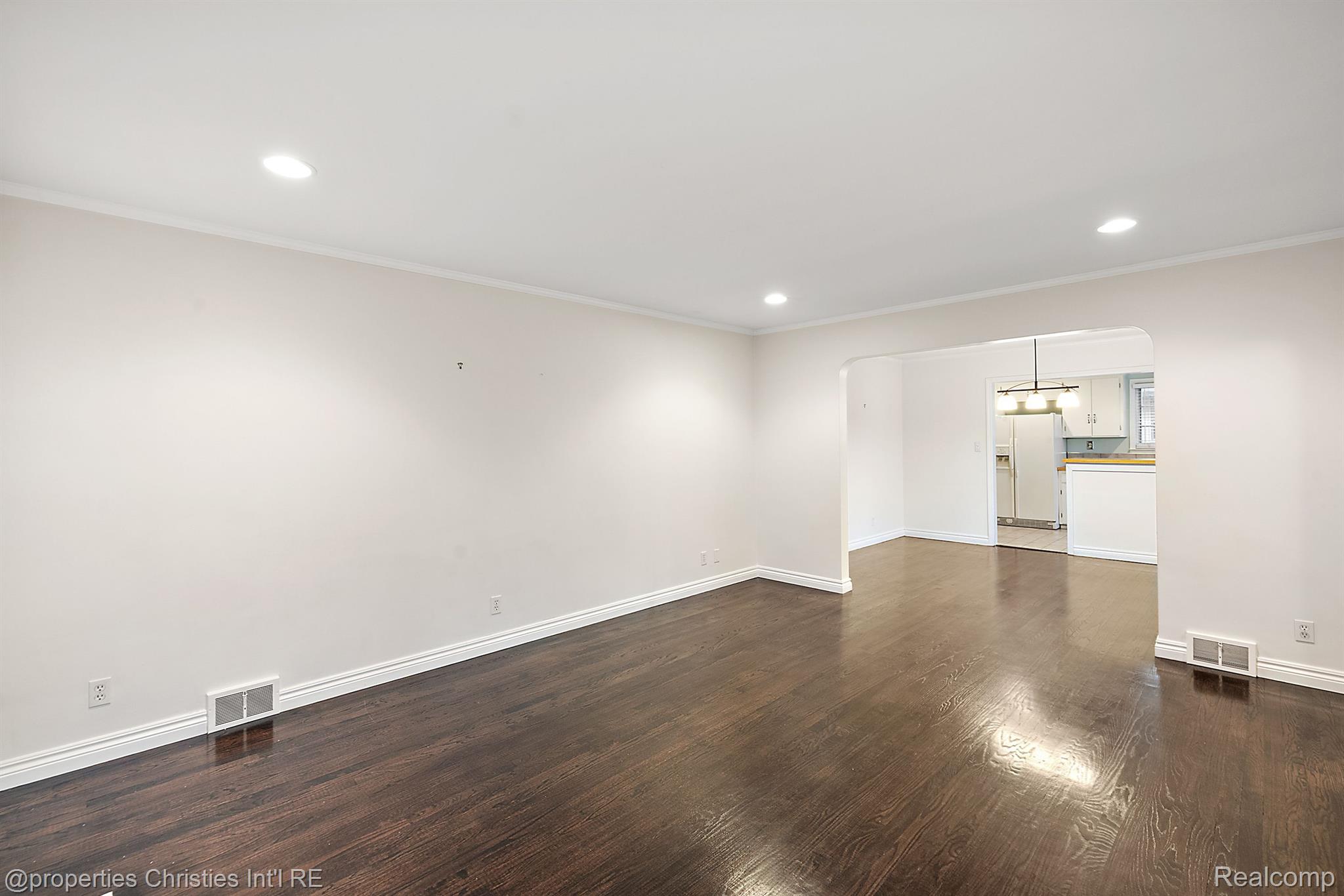32347 Sheridan Drive