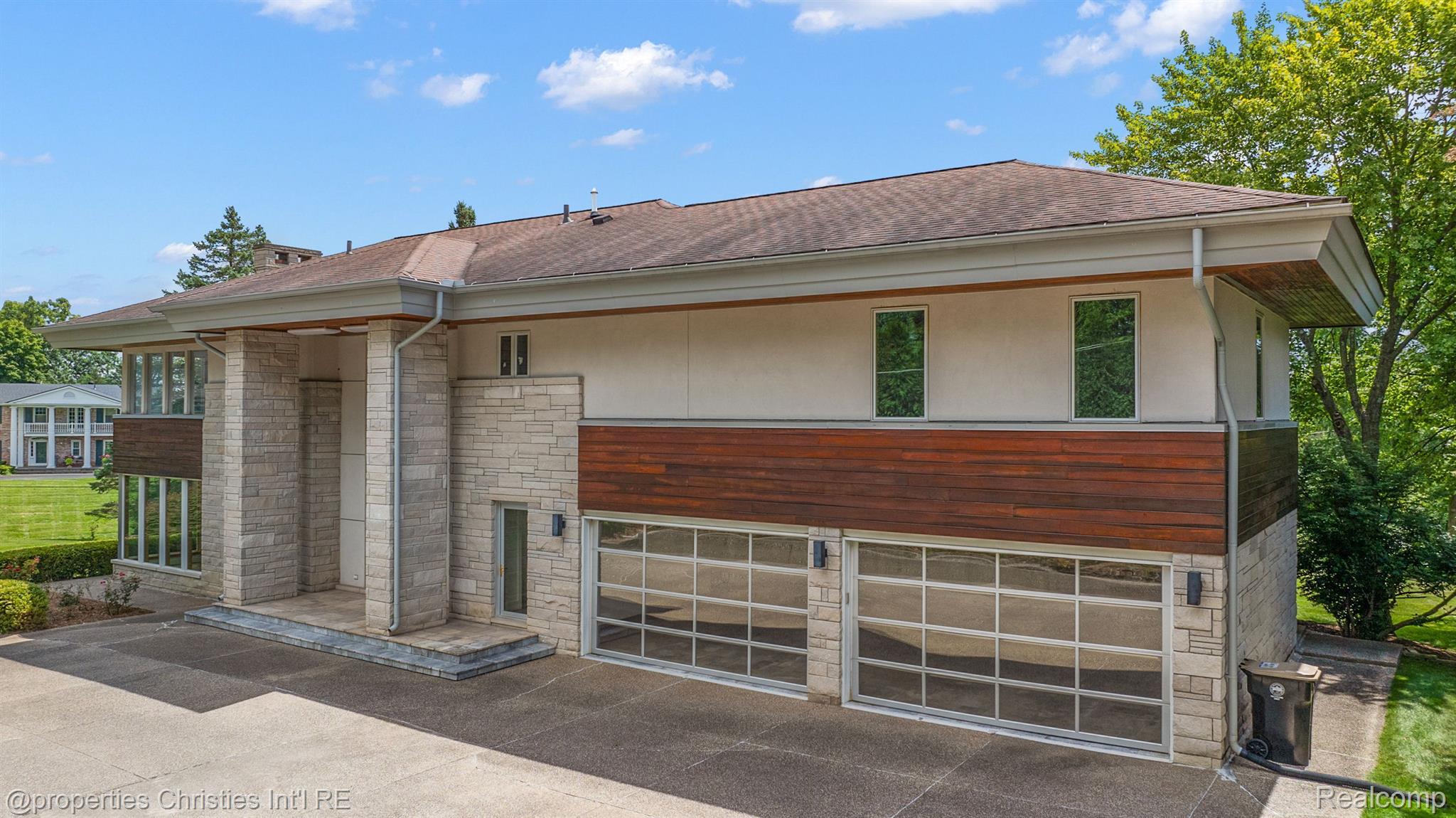 155 Endicott Road