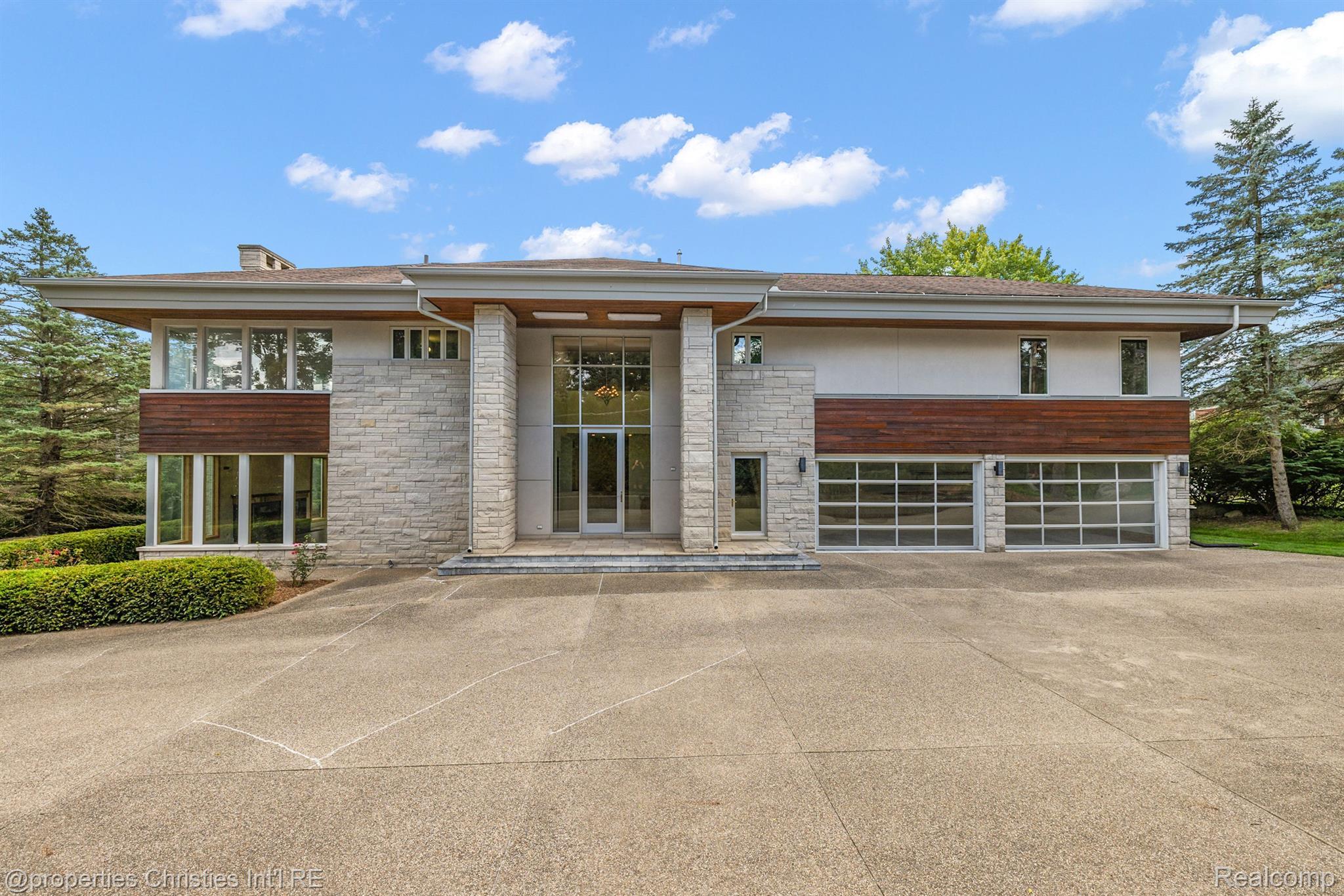155 Endicott Road