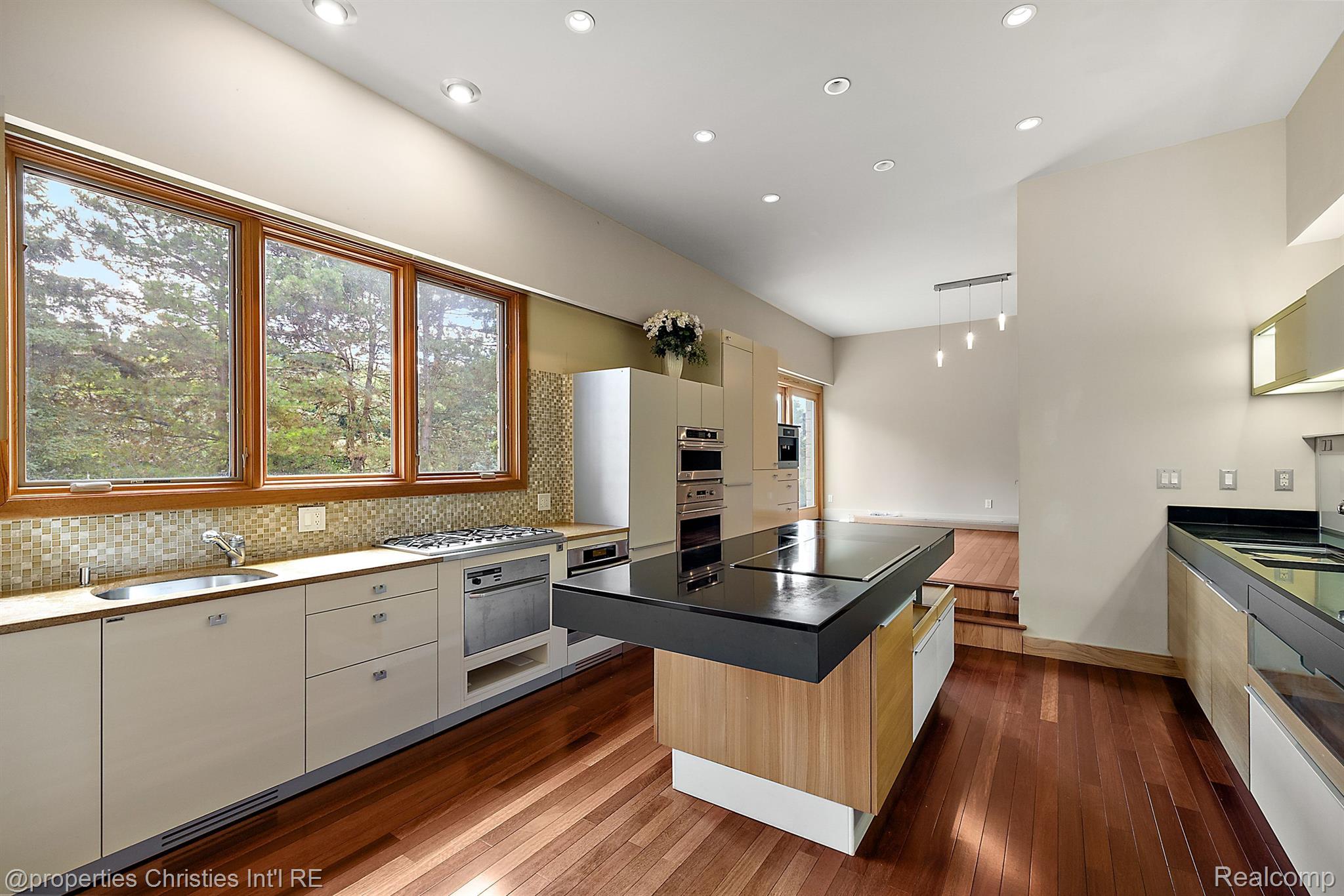 155 Endicott Road