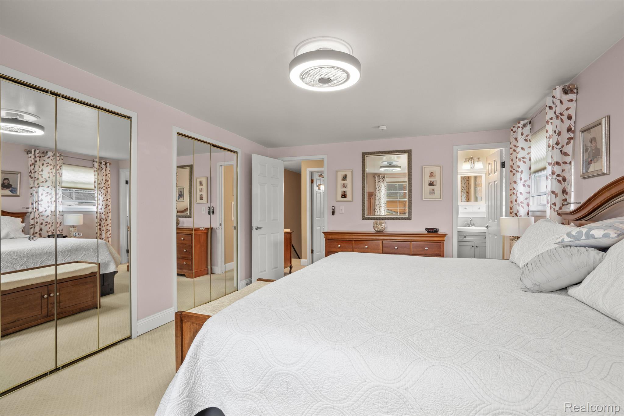 5551 NORTHCOTE