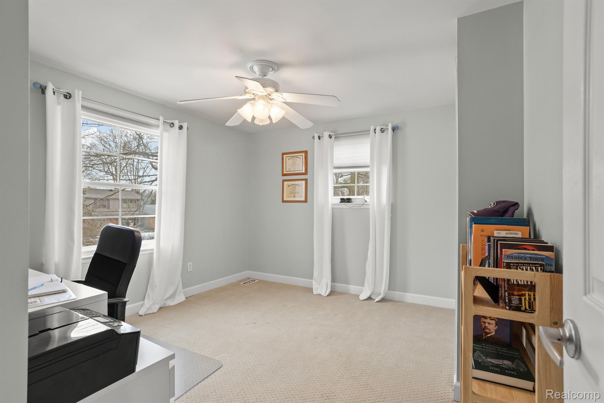 5551 NORTHCOTE