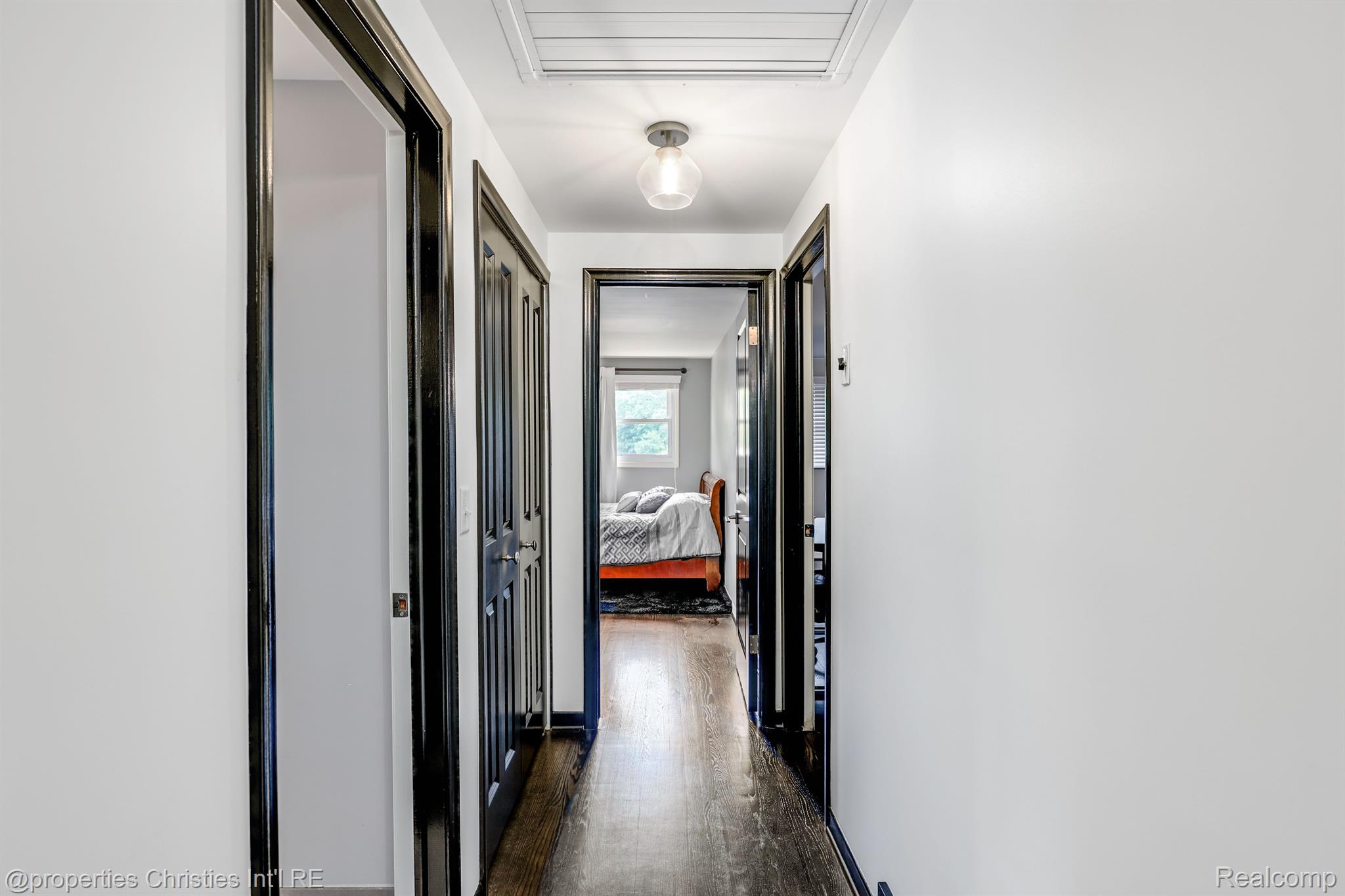 13311 Drury Lane