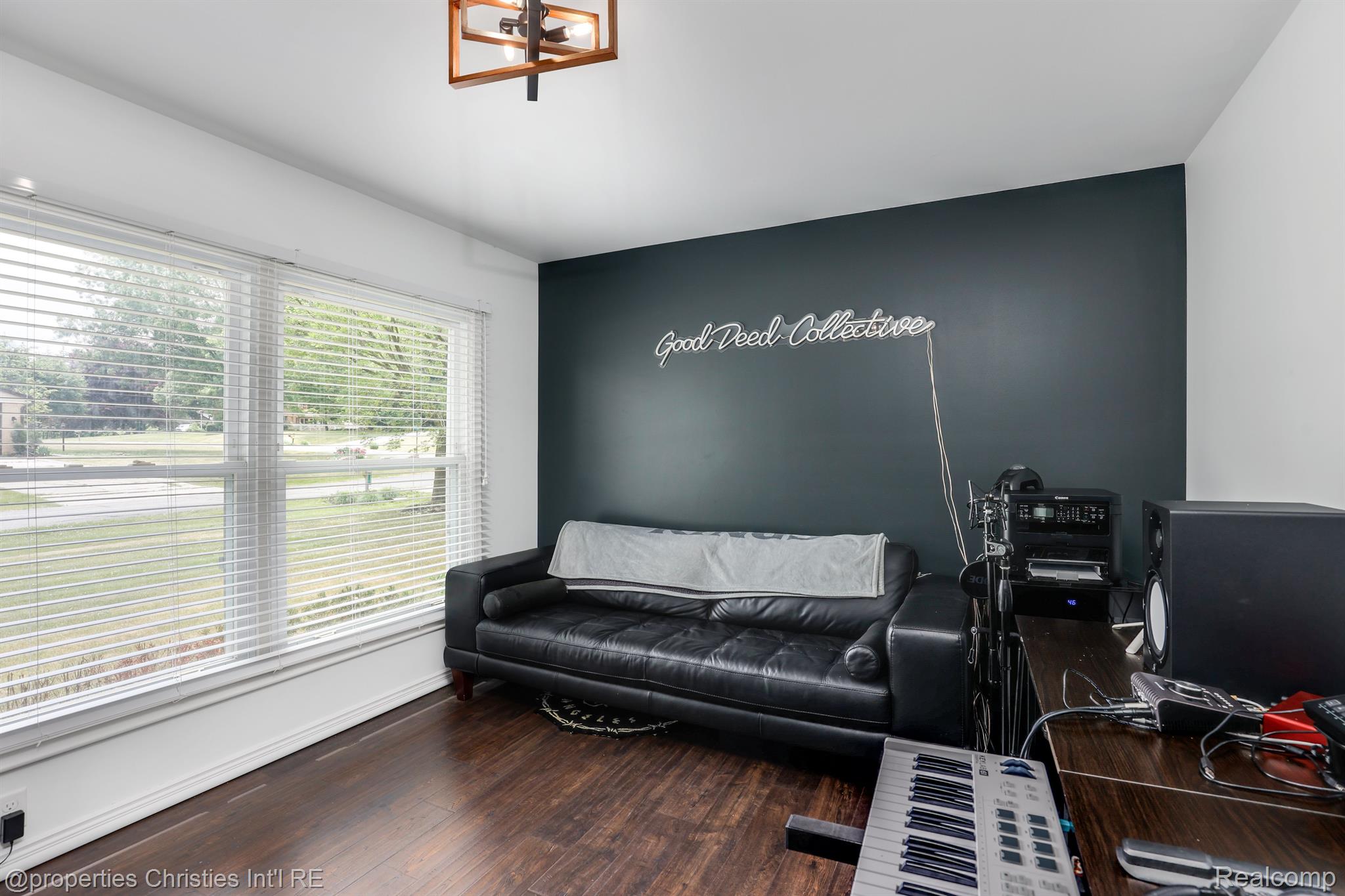 13311 Drury Lane