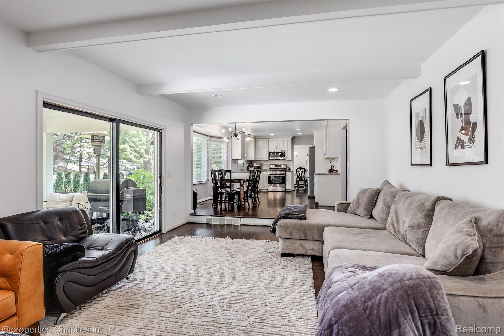 13311 Drury Lane