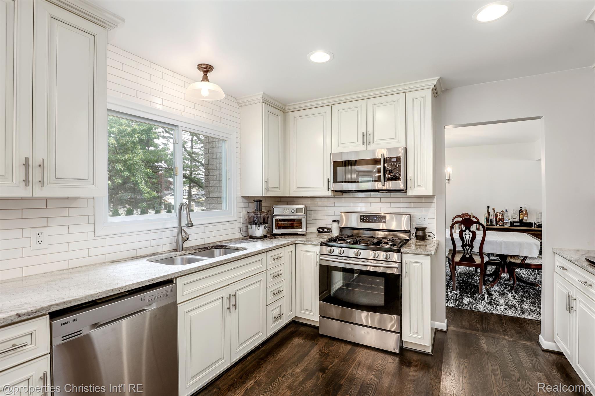 13311 Drury Lane