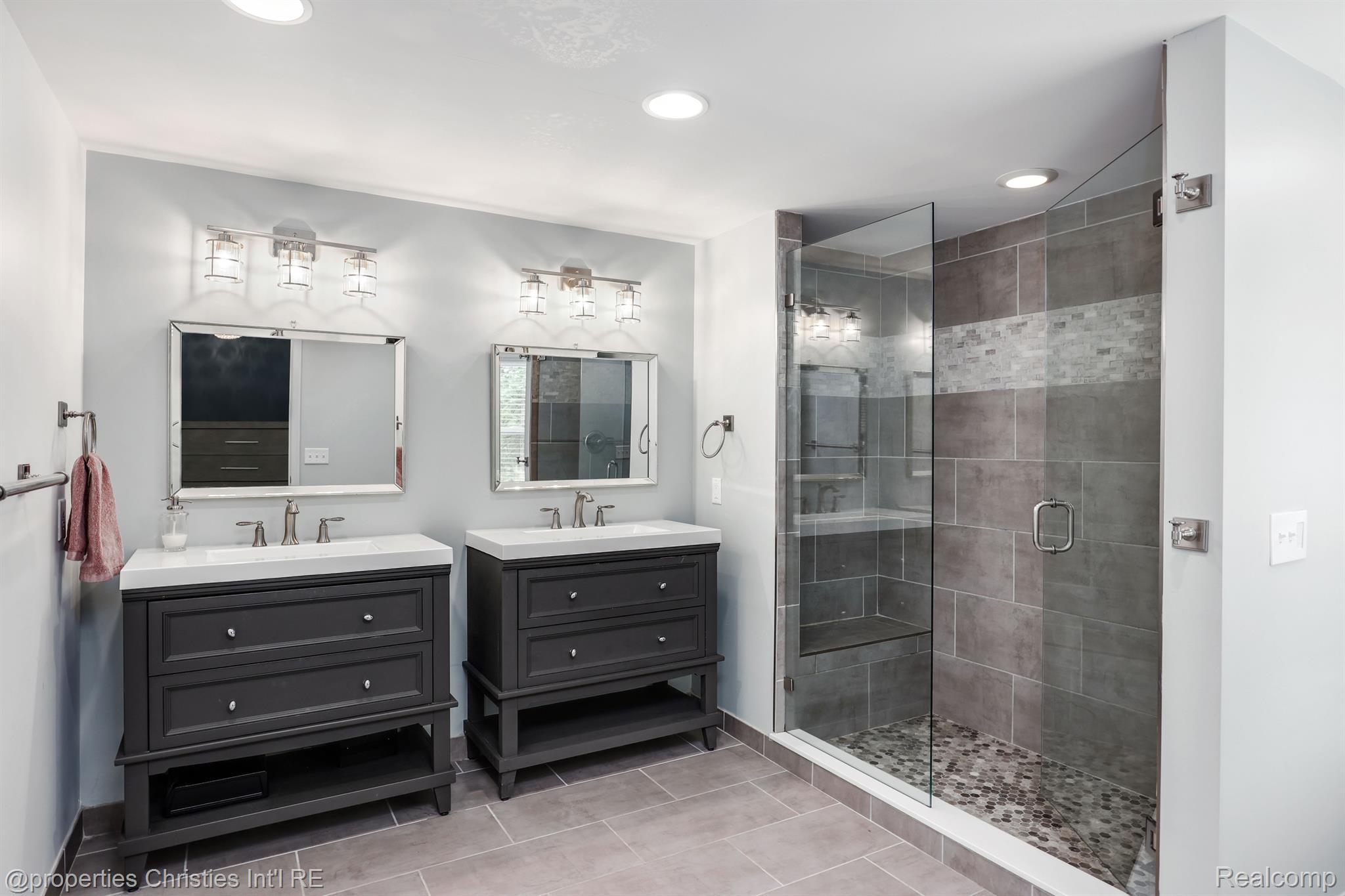 13311 Drury Lane