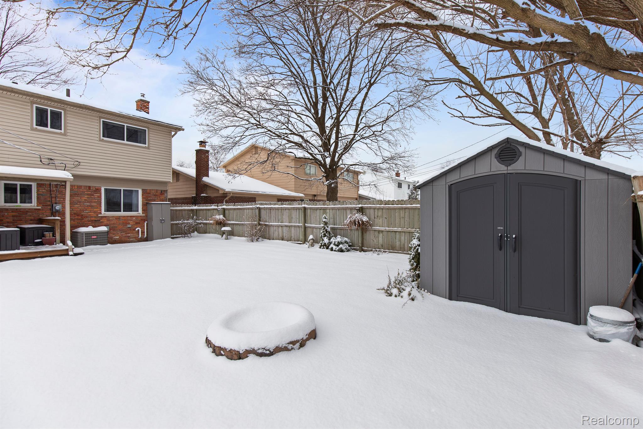 42283 MAC RAE Drive