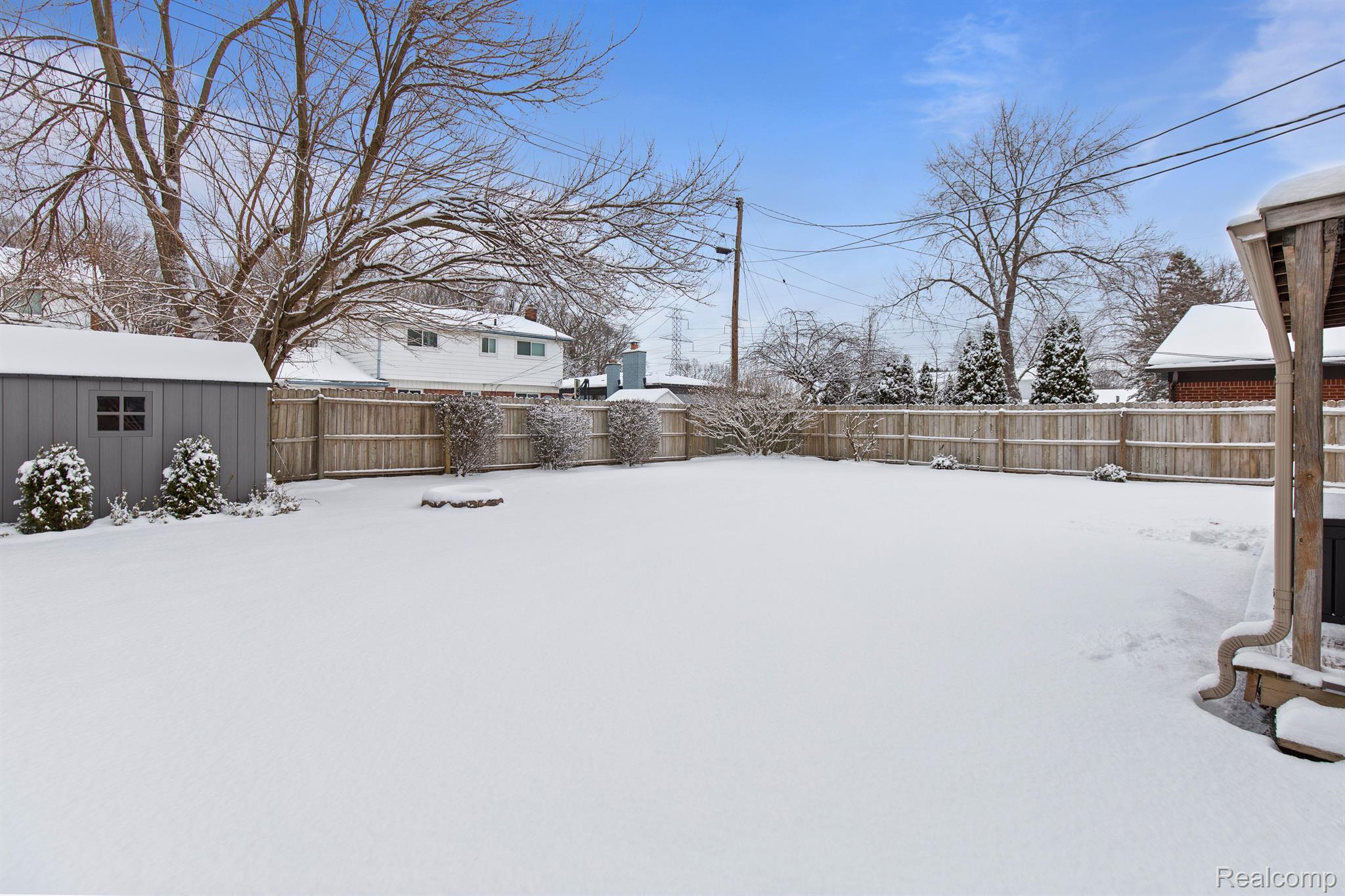 42283 MAC RAE Drive
