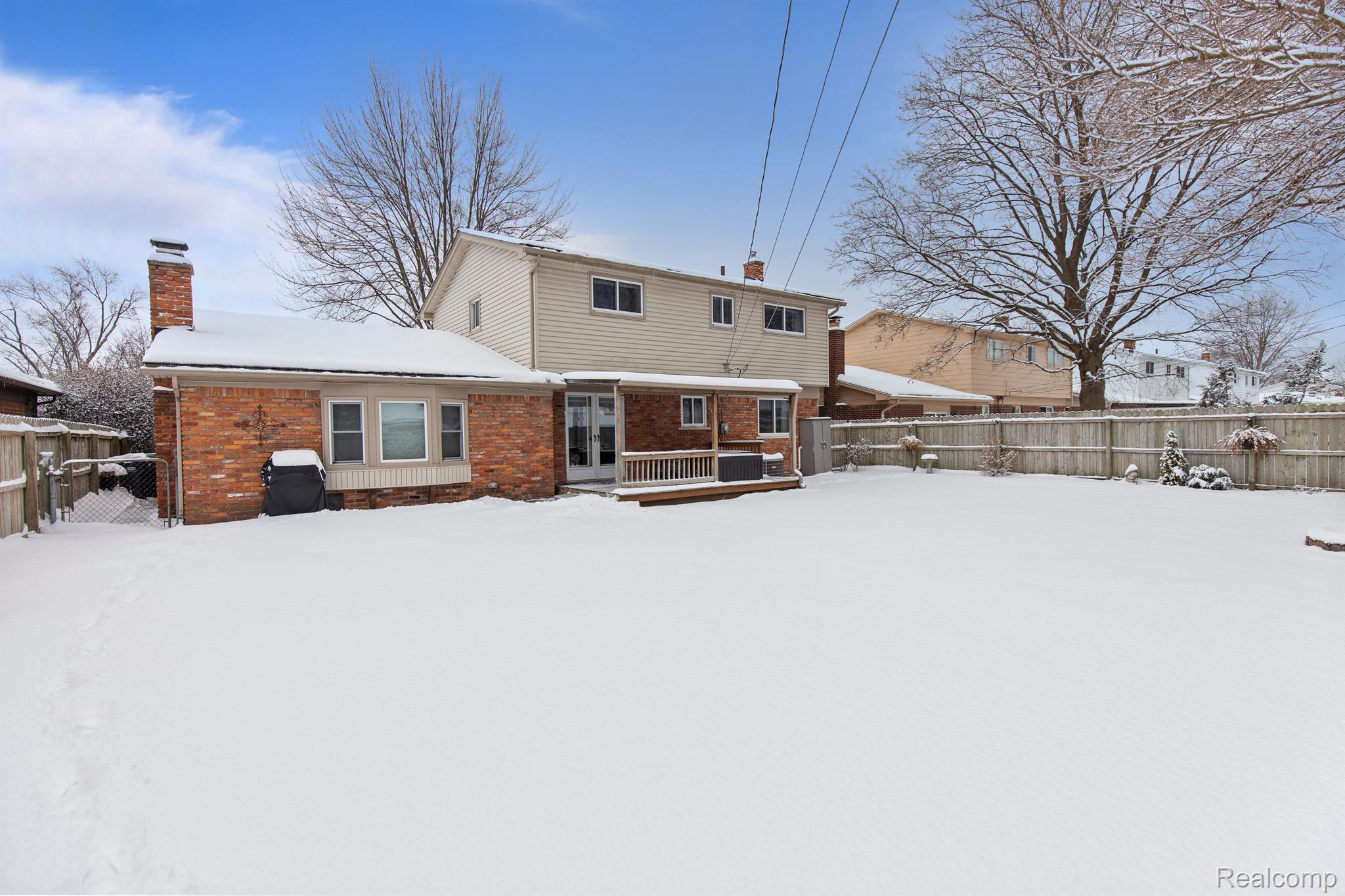 42283 MAC RAE Drive