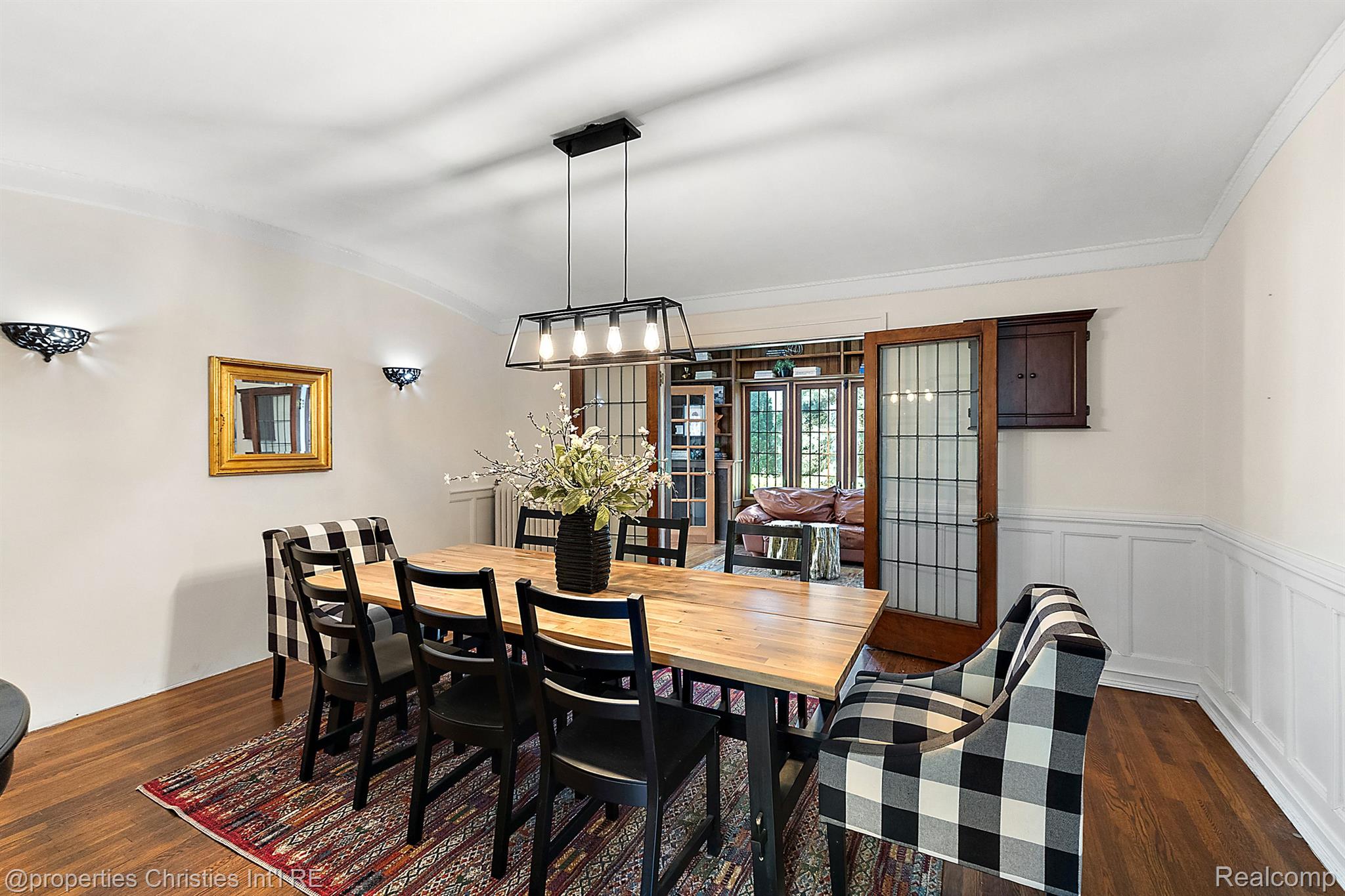 19344 Strathcona Drive