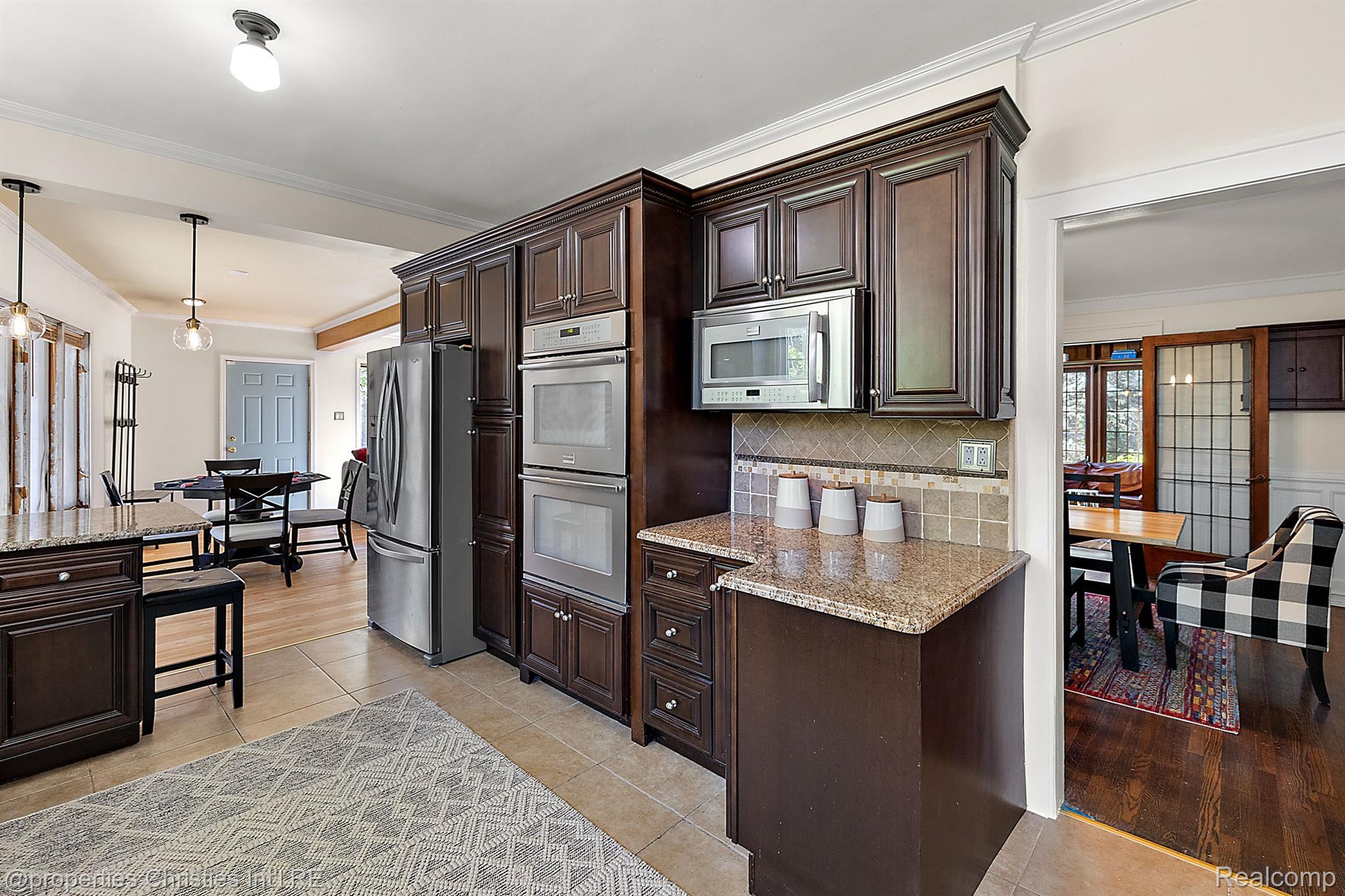 19344 Strathcona Drive