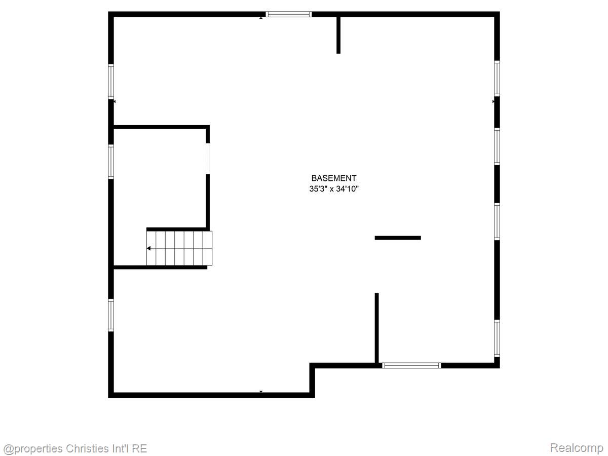 19344 Strathcona Drive