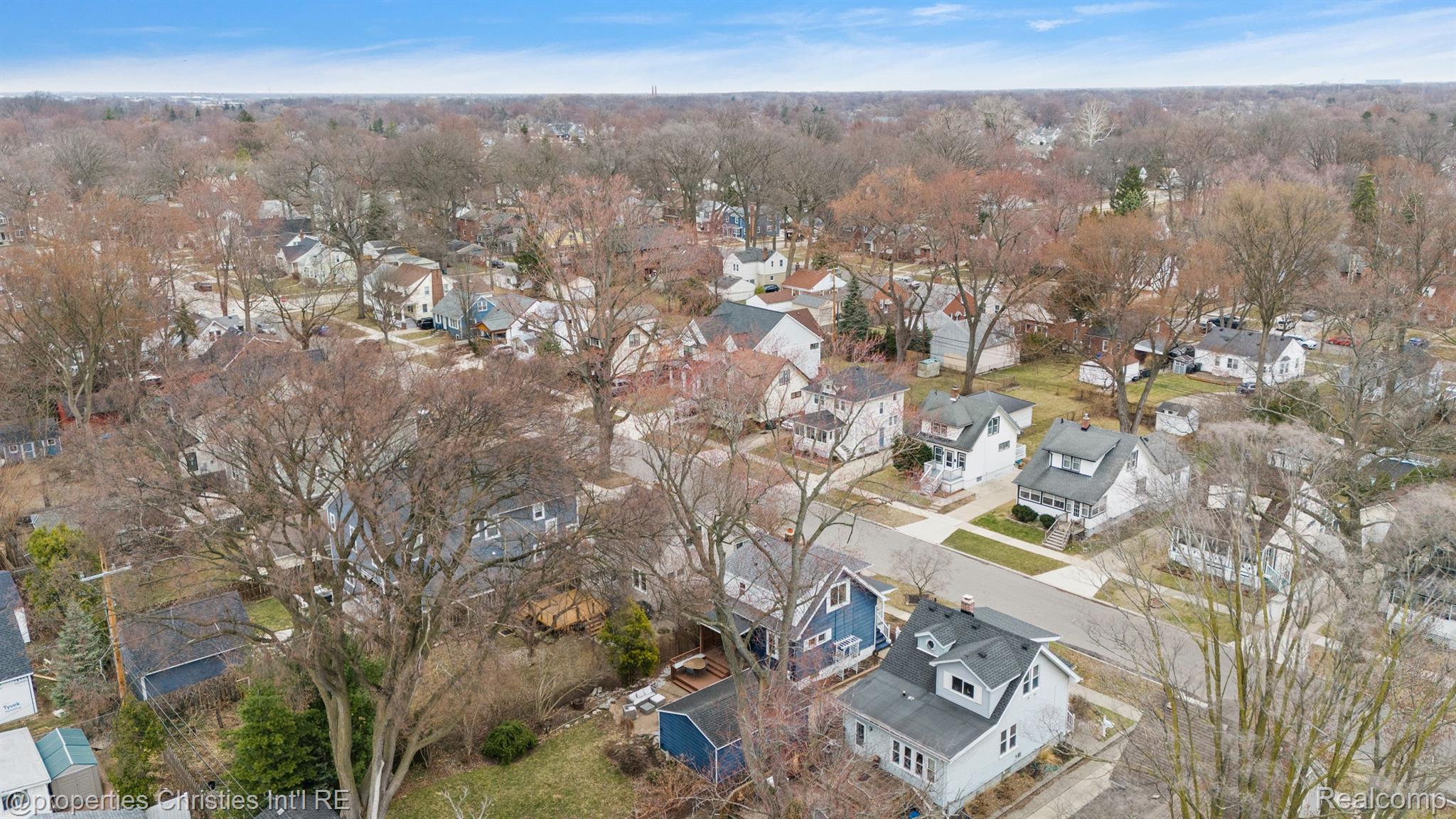 702 S Vermont Avenue