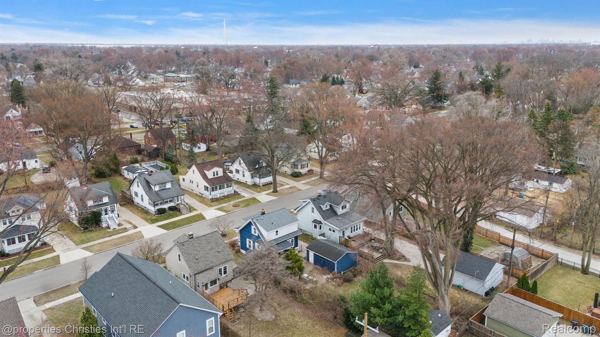 702 S Vermont Avenue