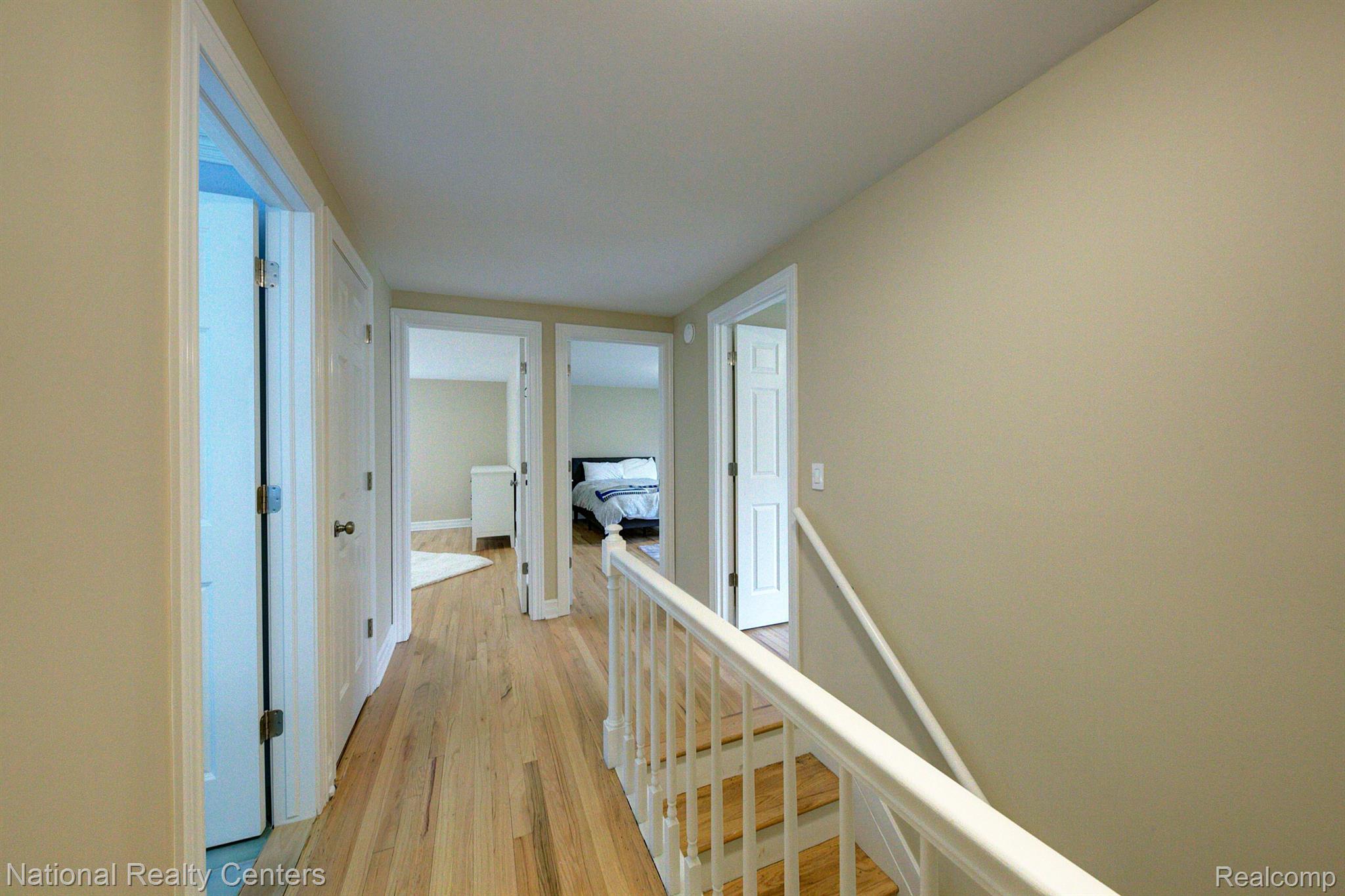 3203 E BRADFORD Drive