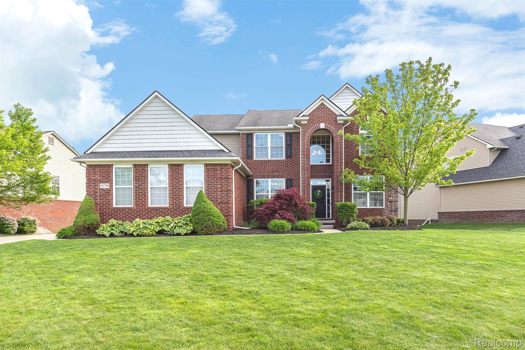 58799 CARRIAGE Lane