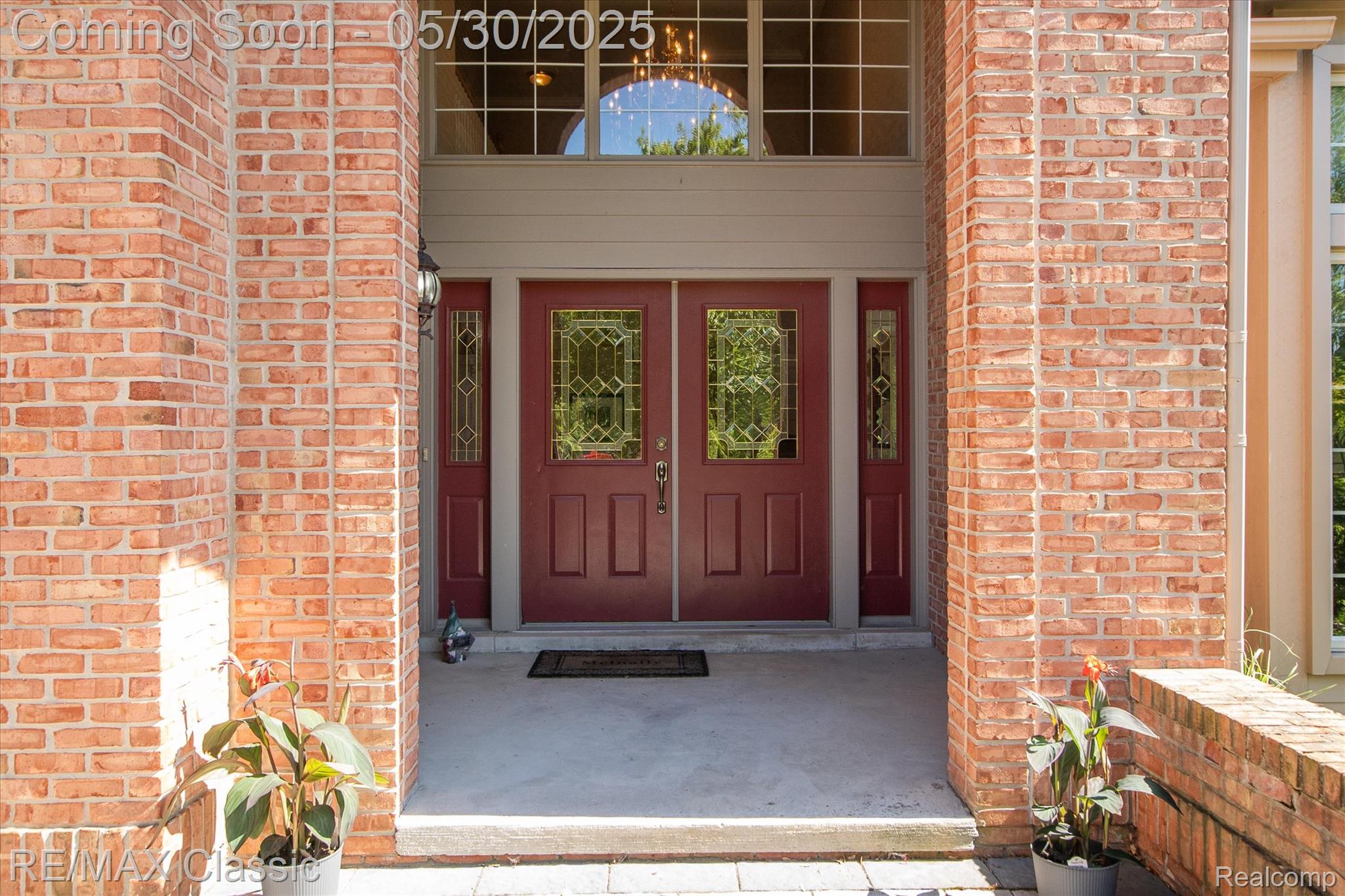 21982 York Mills Circle
