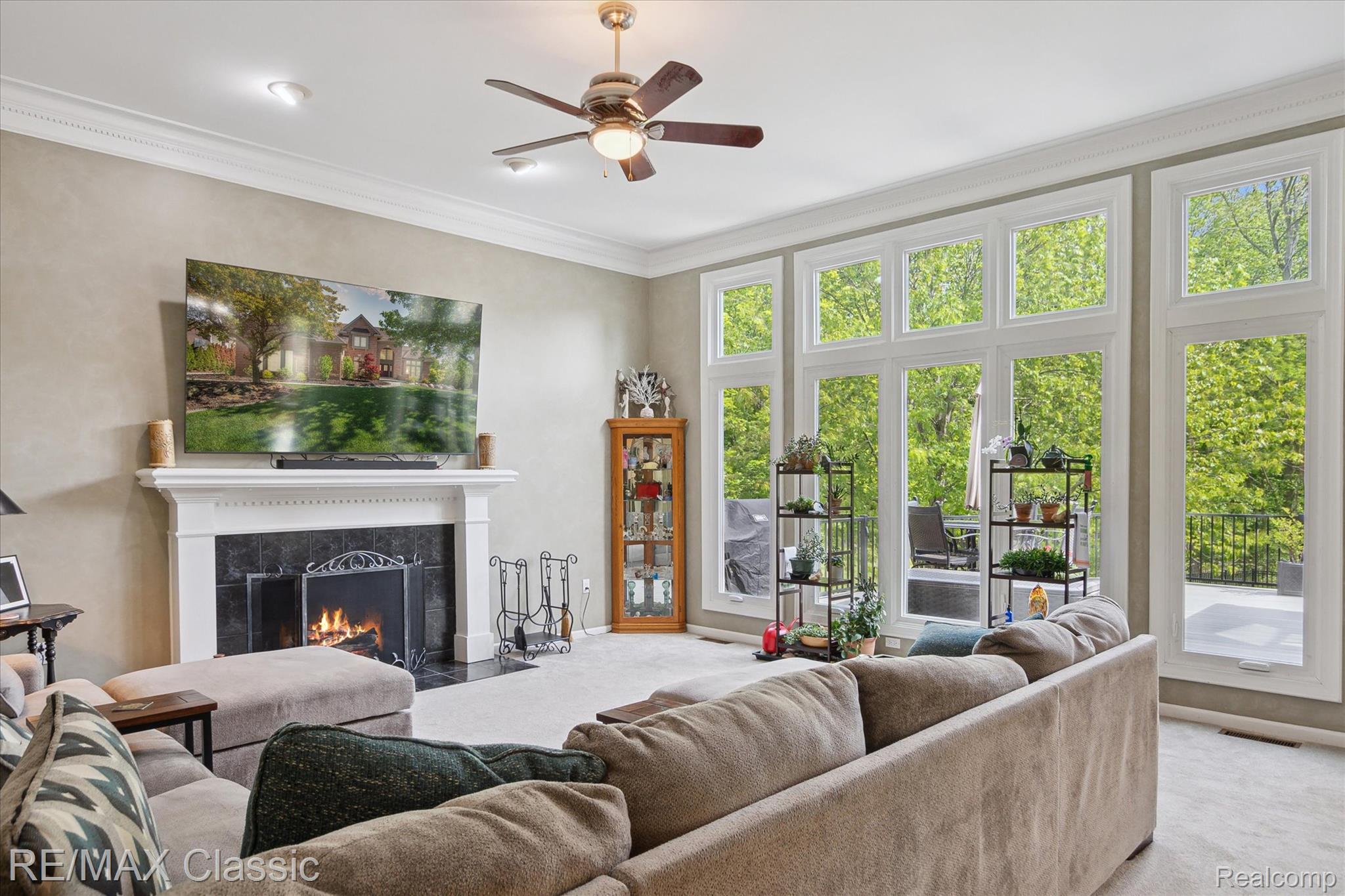 21982 York Mills Circle