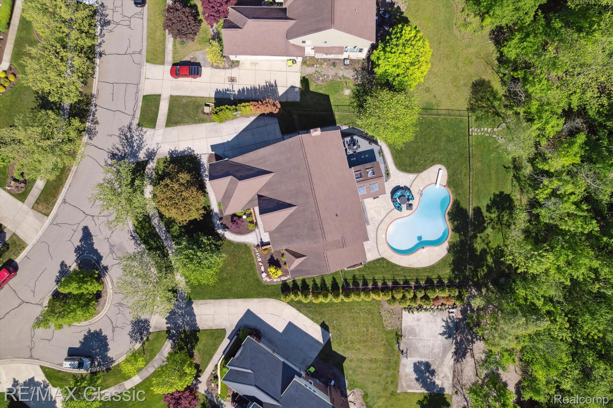 21982 York Mills Circle