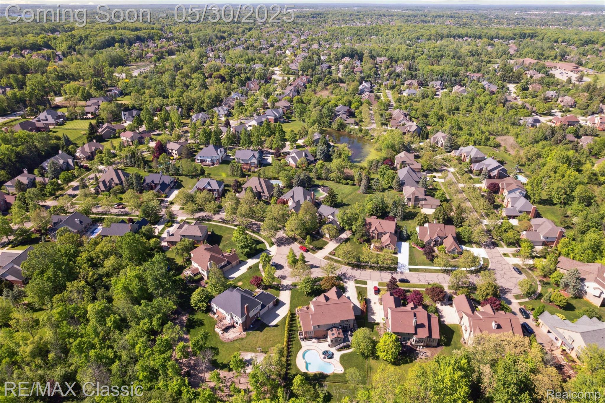 21982 York Mills Circle