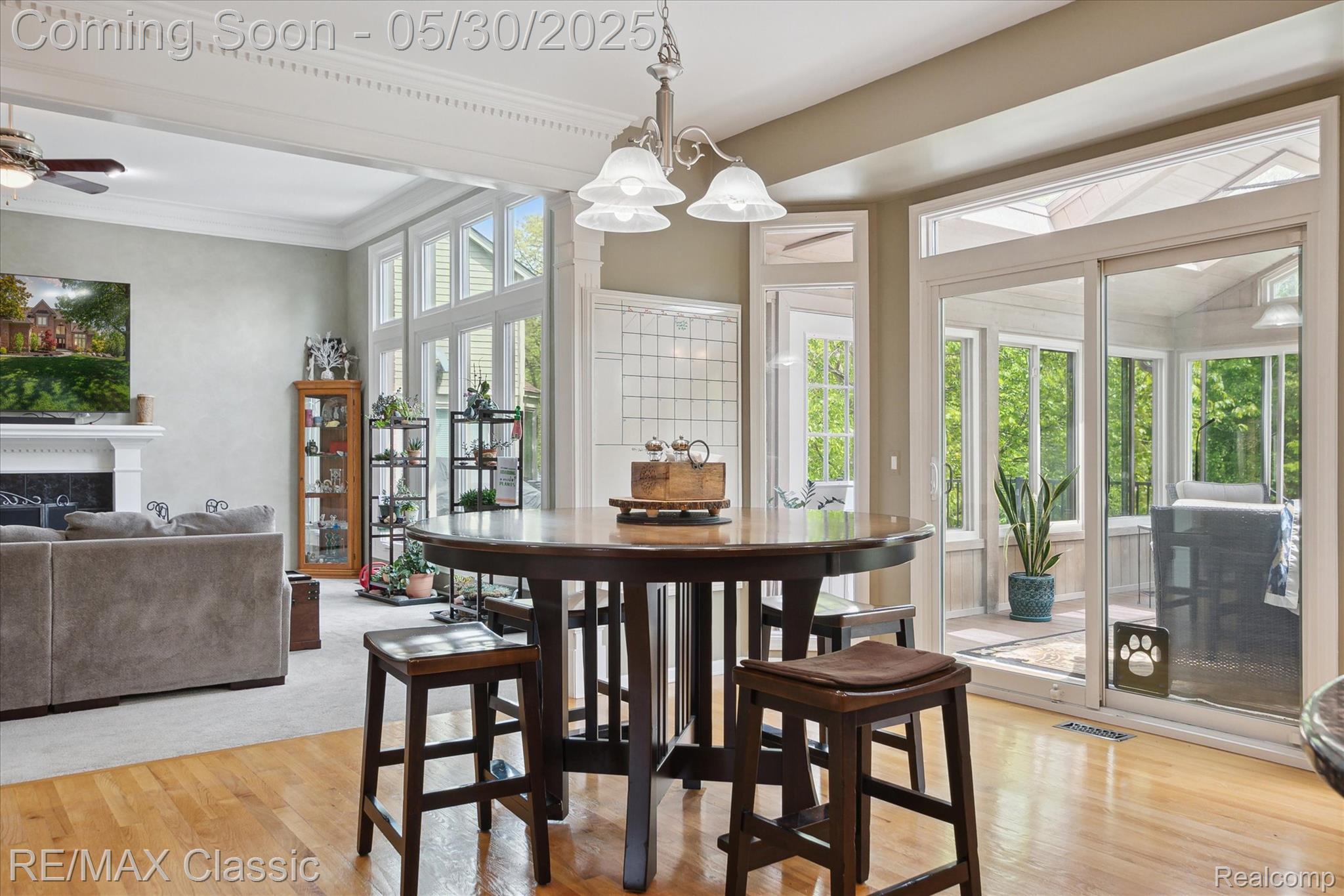 21982 York Mills Circle