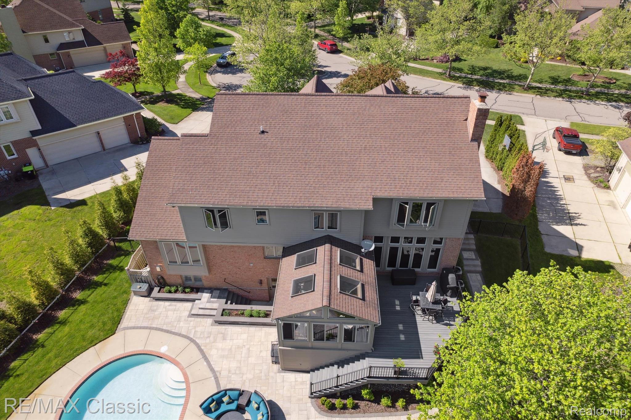 21982 York Mills Circle