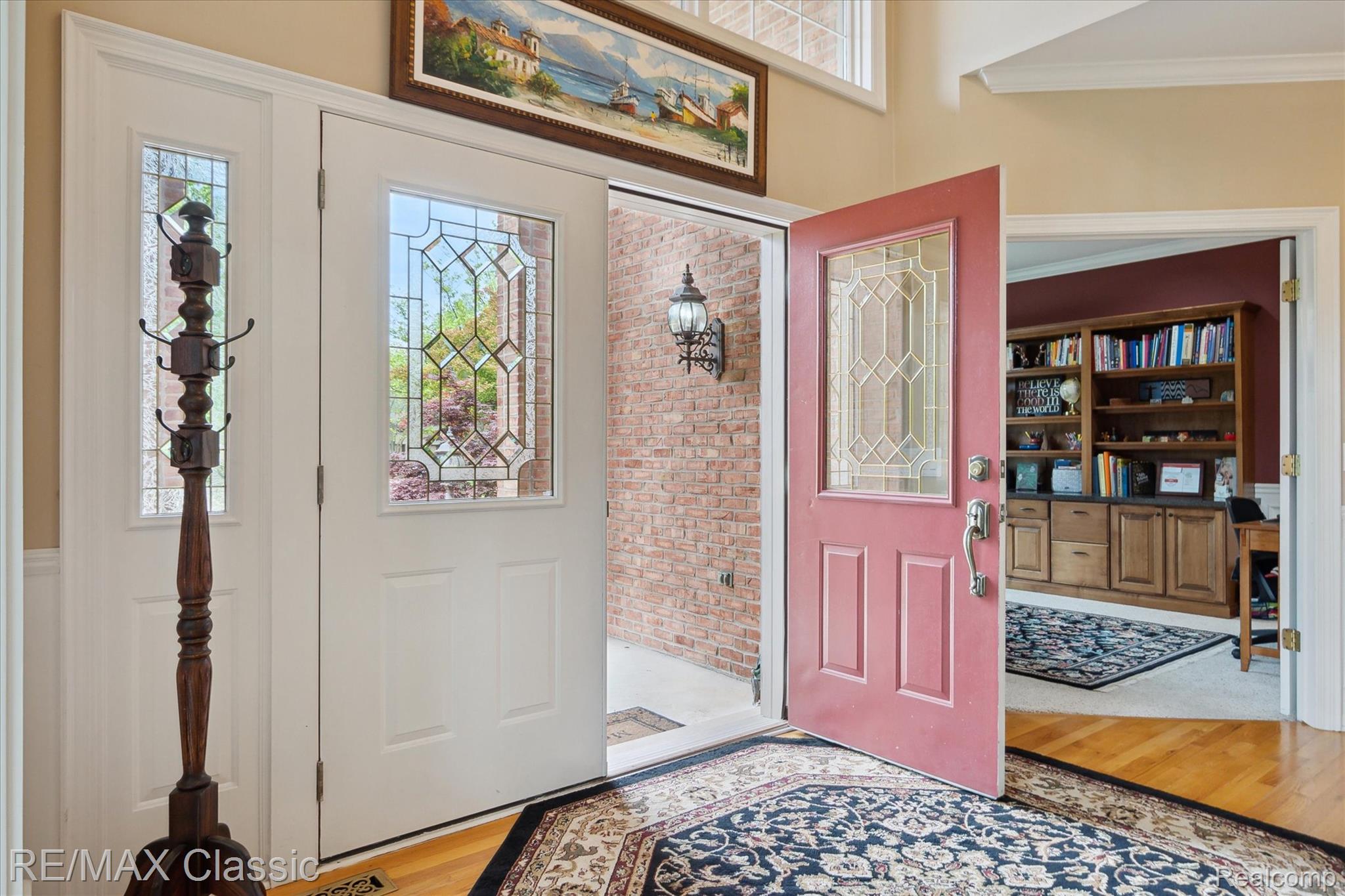 21982 York Mills Circle