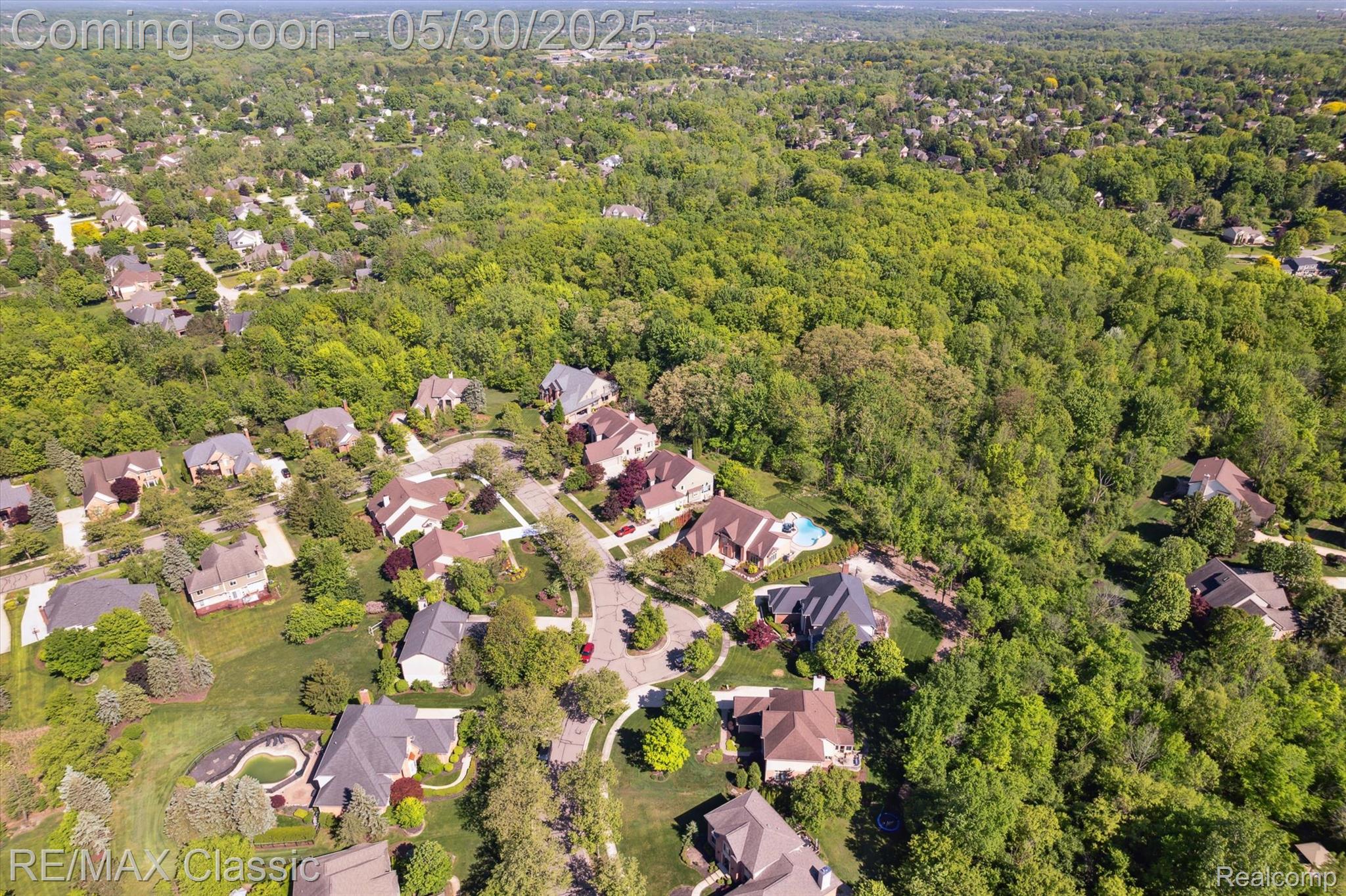 21982 York Mills Circle