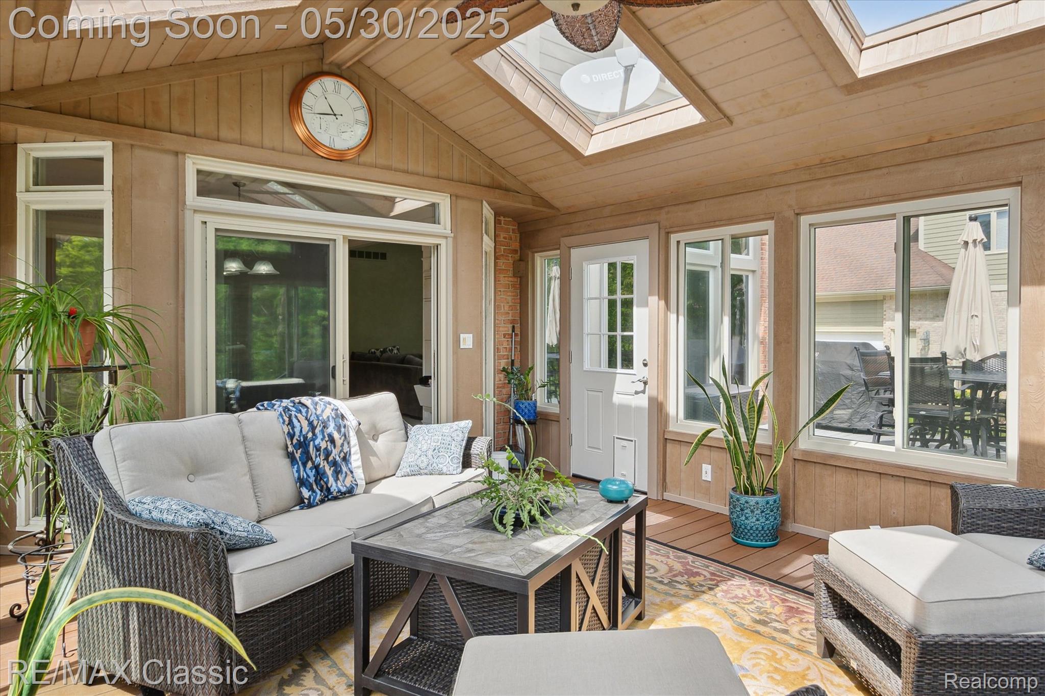 21982 York Mills Circle